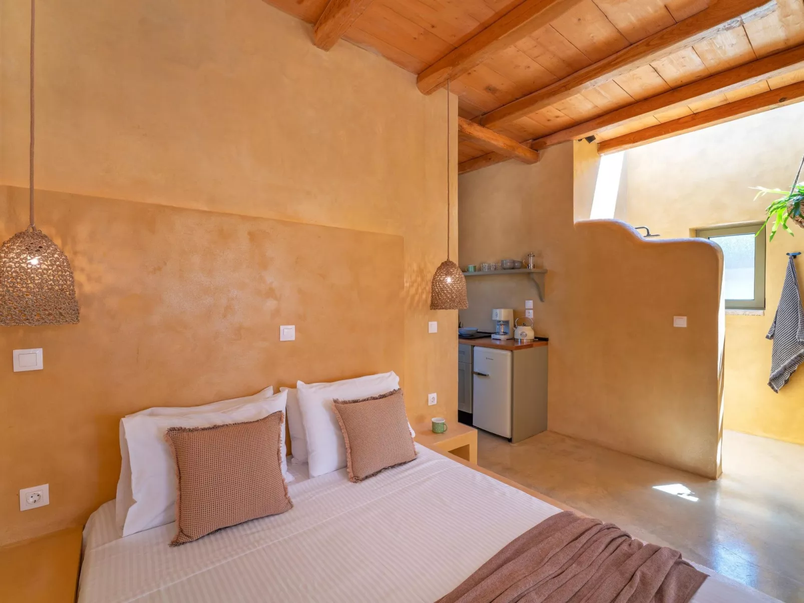 Eptopia Villa-Image-tags.info