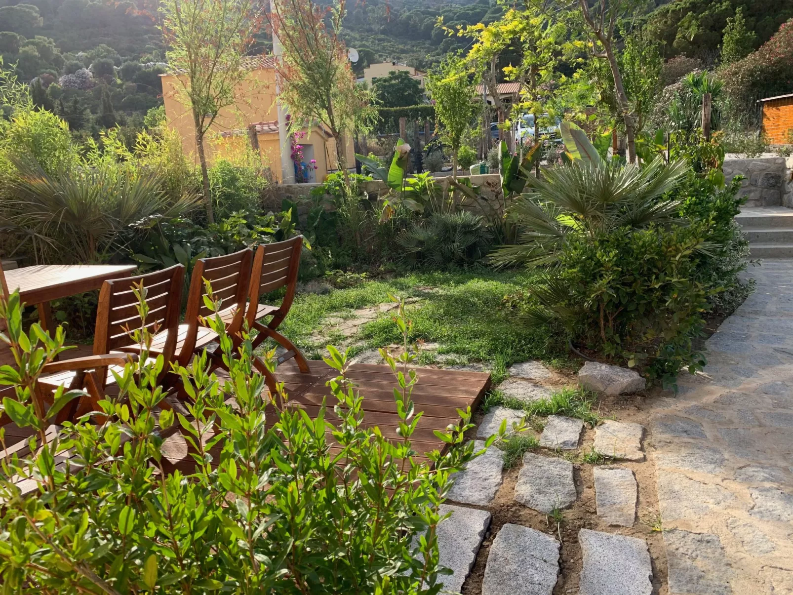 Entspannende Landvilla-Image-tags.info