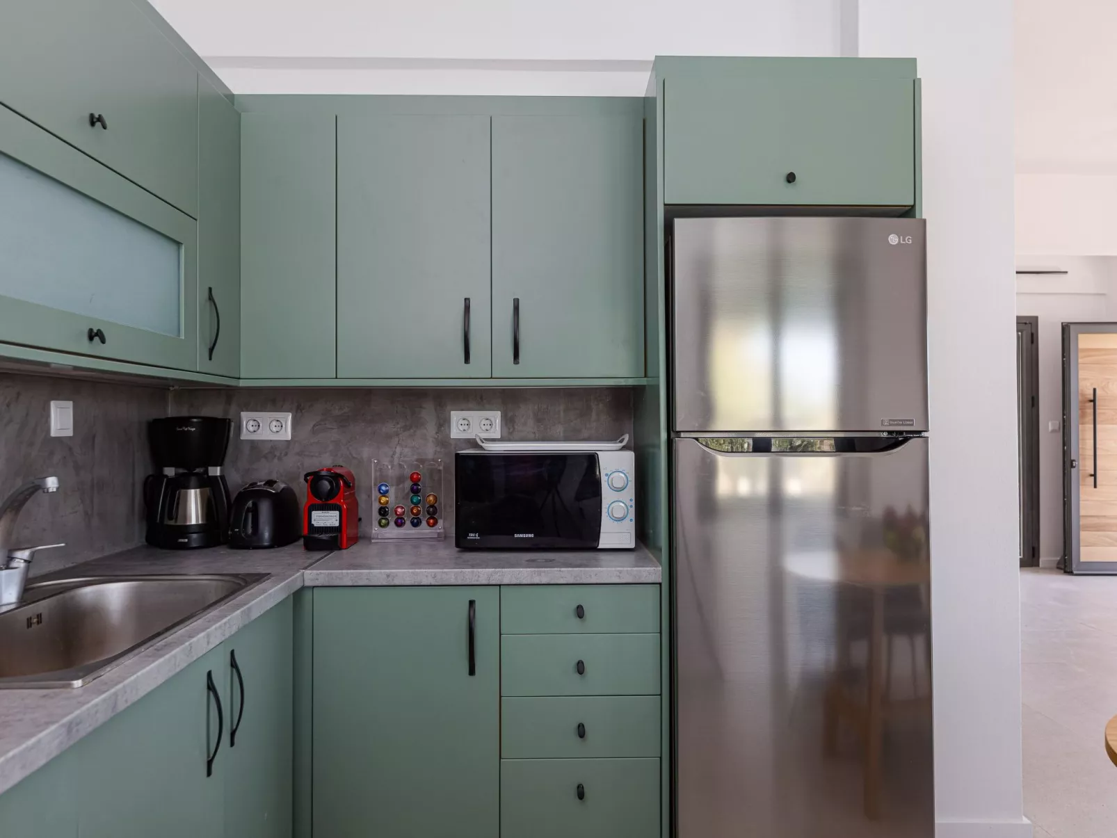 Luxuriöse "Villa Stefanos" mit Meerblick-Drinnen