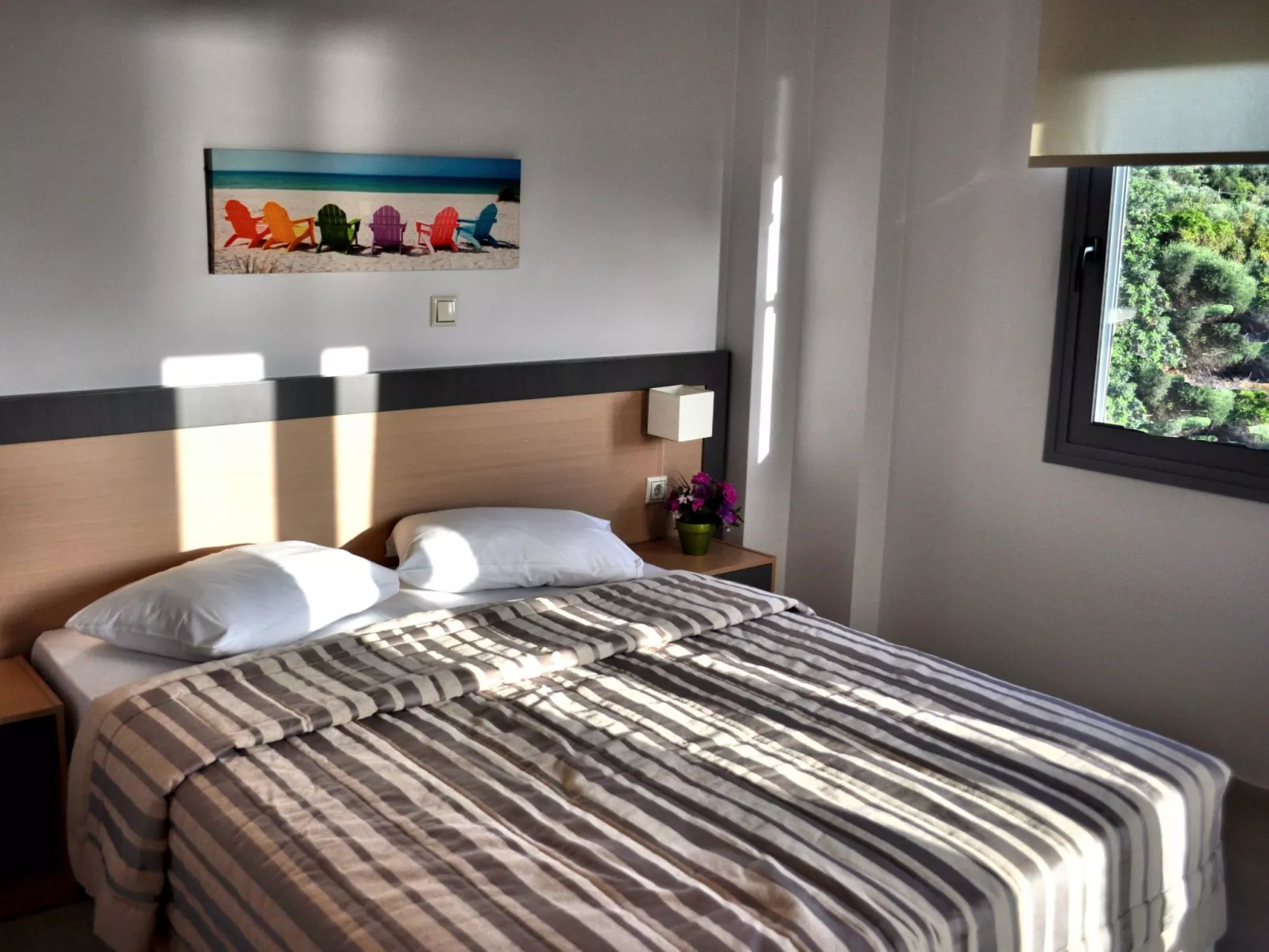 "Sirocco" mit Blick auf das Wasser-Drinnen