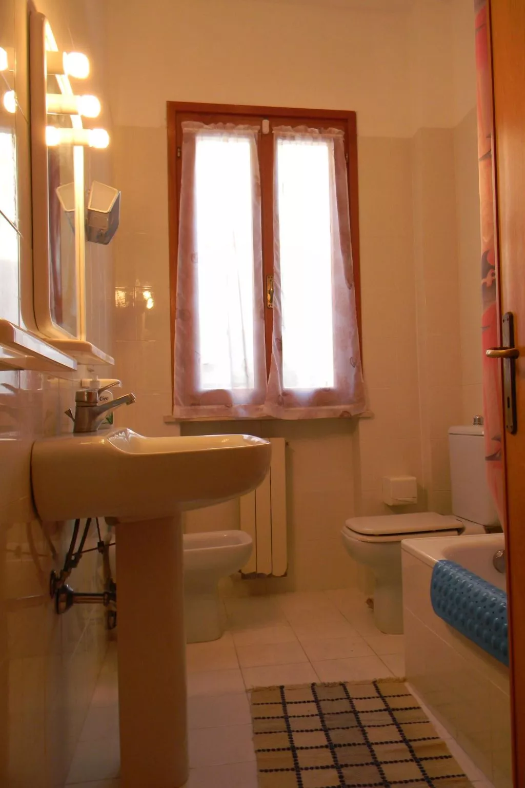 Wohnung mit Garten, Grill und Terrasse-Dedans