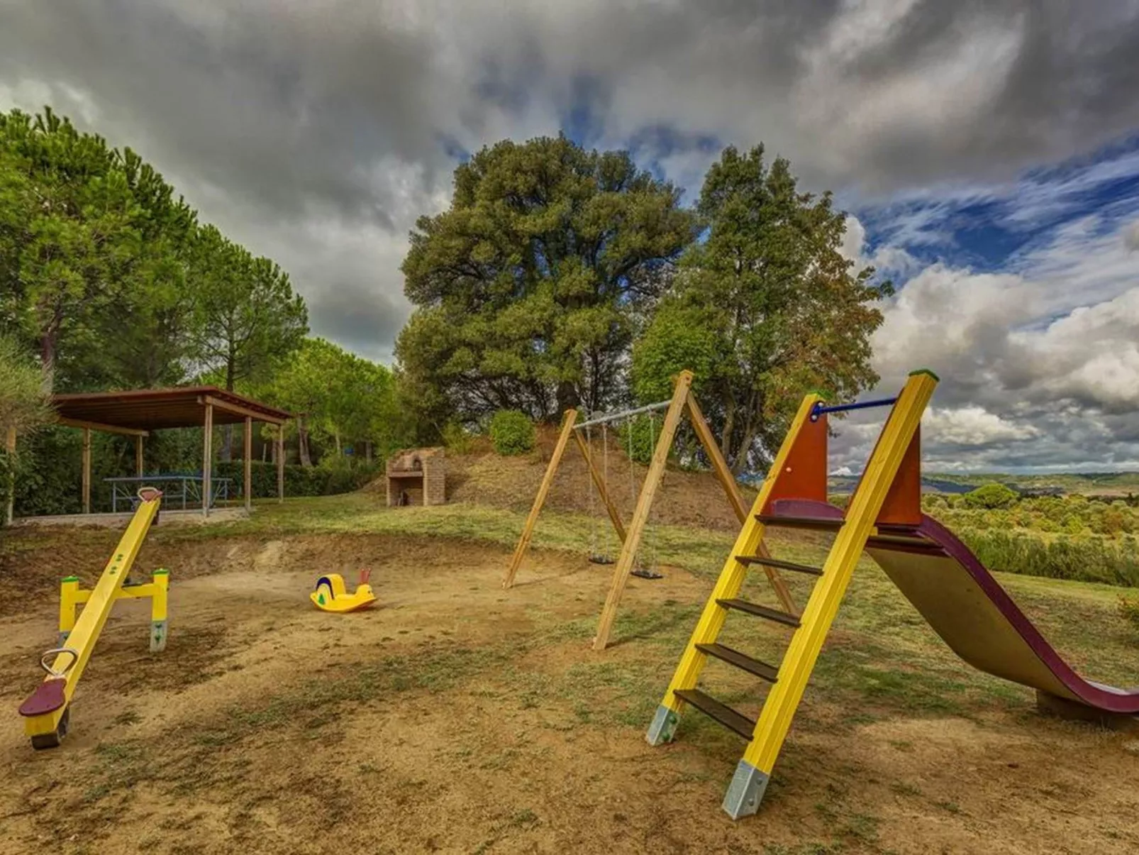 "Raffaello leccino-Dehors