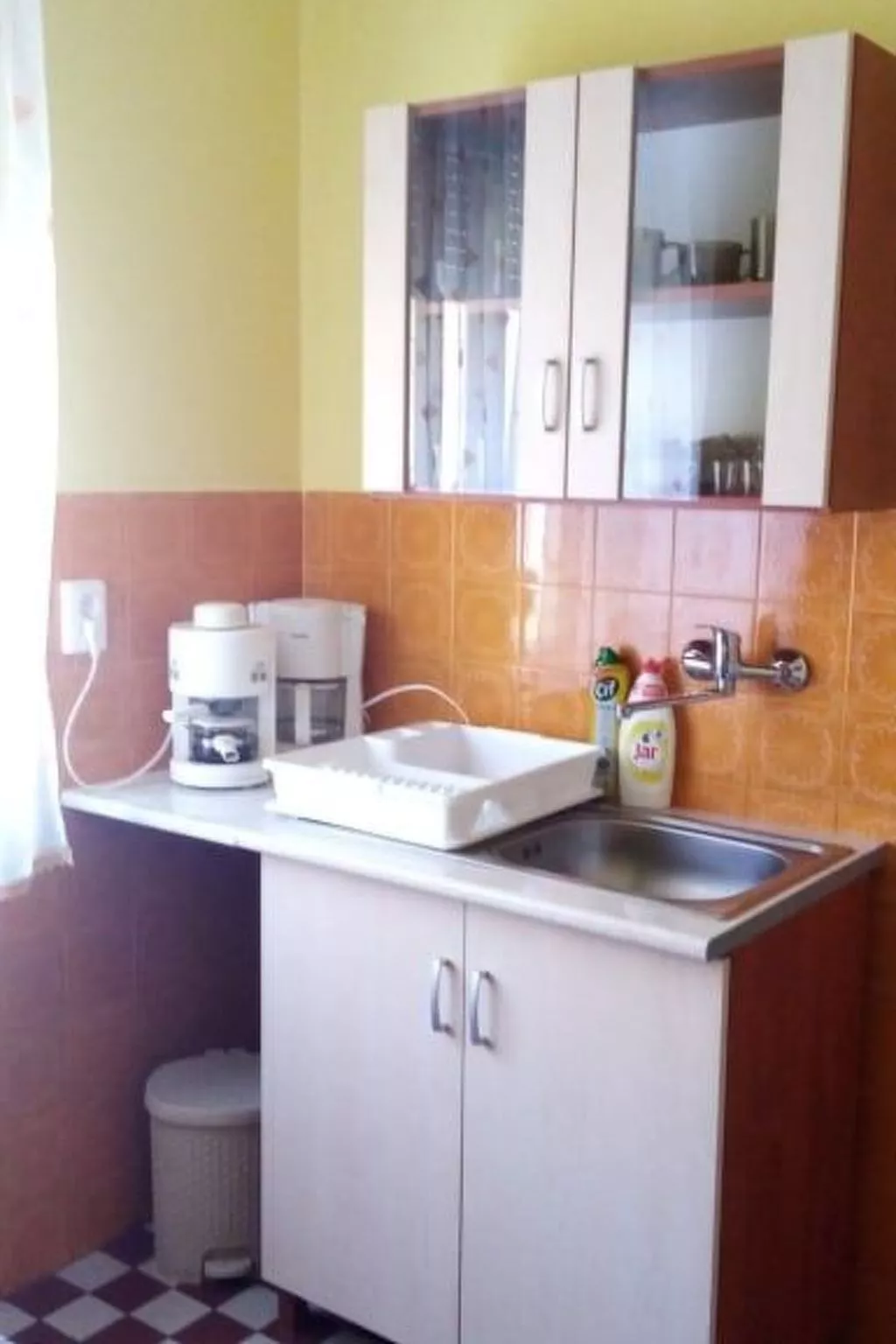 Schönes Ferienhaus in Fonyód mit Grill und Garten-Dedans