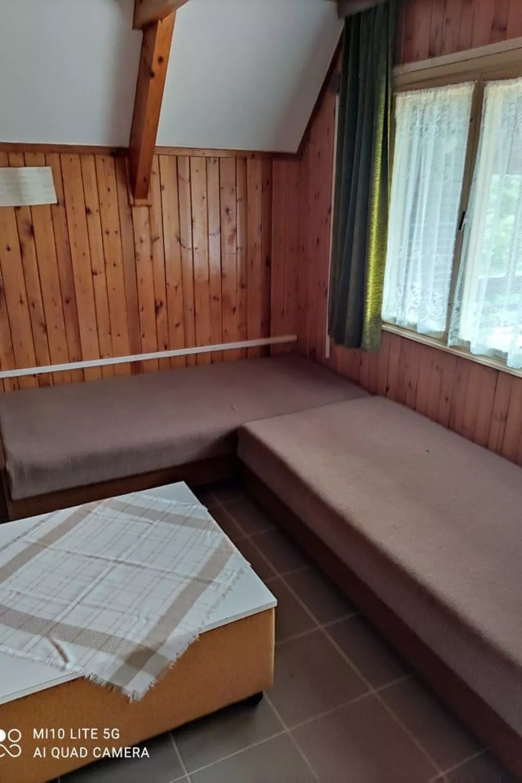 Wohnung in Balatonberény mit Möblierter Terrasse-Drinnen