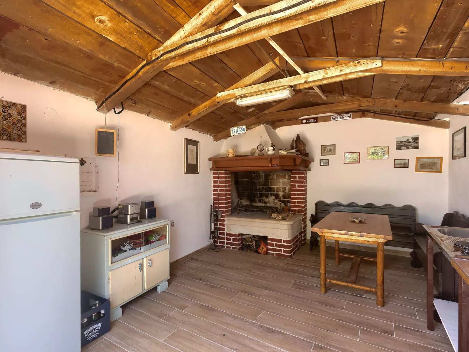 Villa Valbandon-Inside