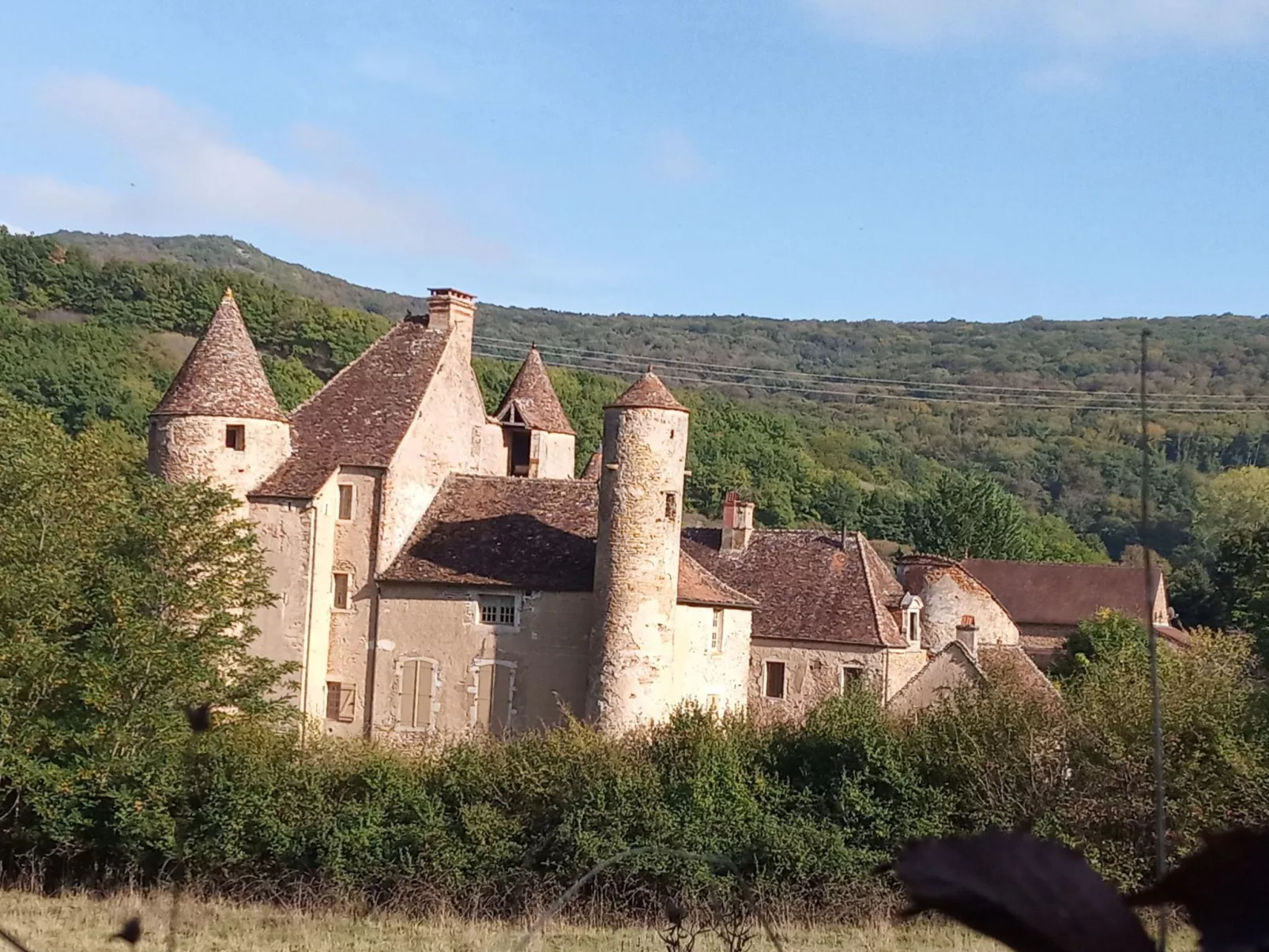 An der Weinstraße von Burgund-Draußen