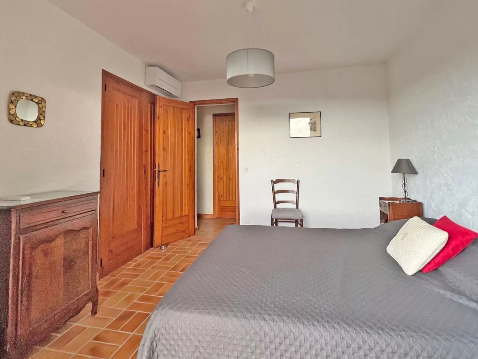 Villa Cigaloun 8 Pers - Privates Schwimmbad - Meerblick-Inside