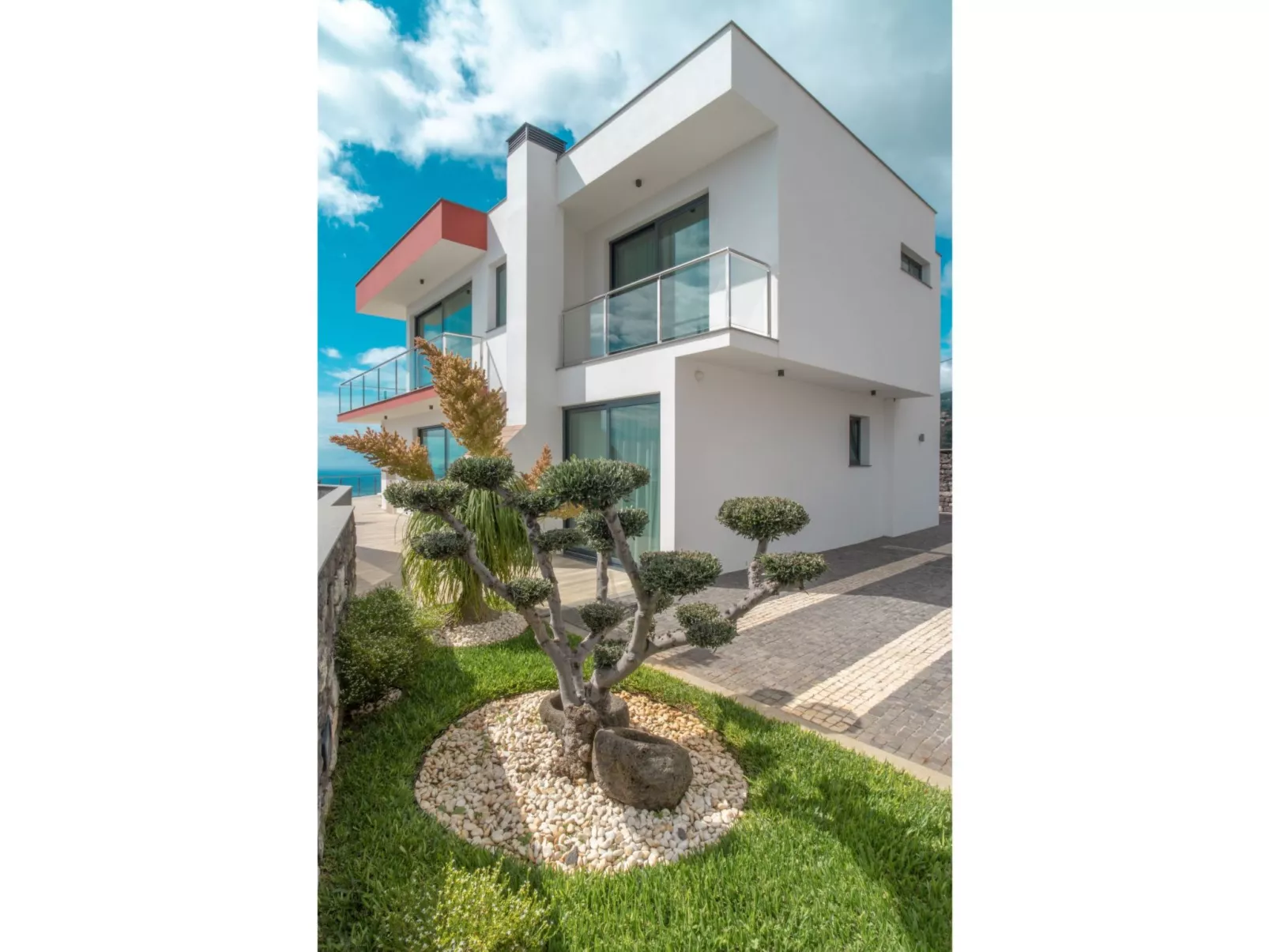 Villa Cabouco-Image-tags.info