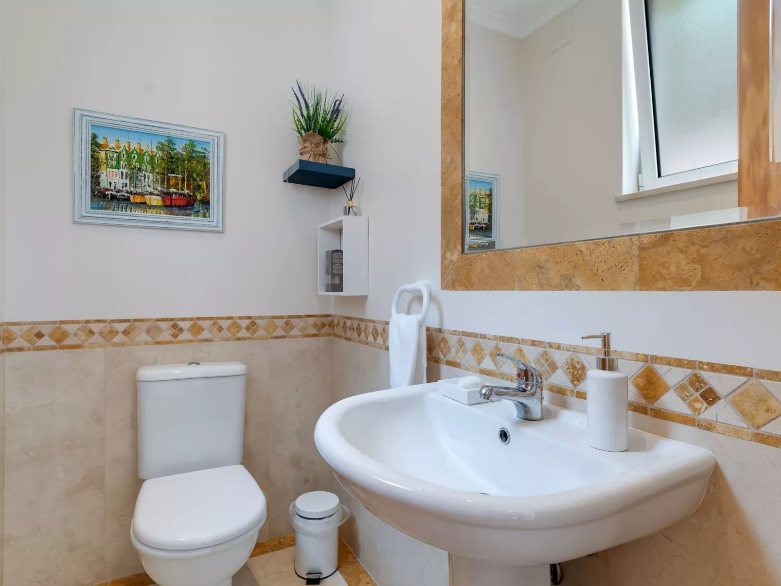 Villa Sol Palheiro Dorf-Dedans