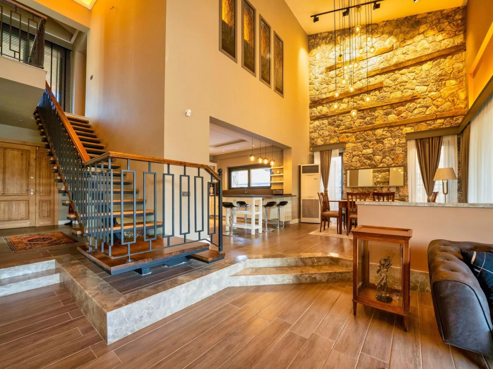 Villa Güney-Image-tags.info