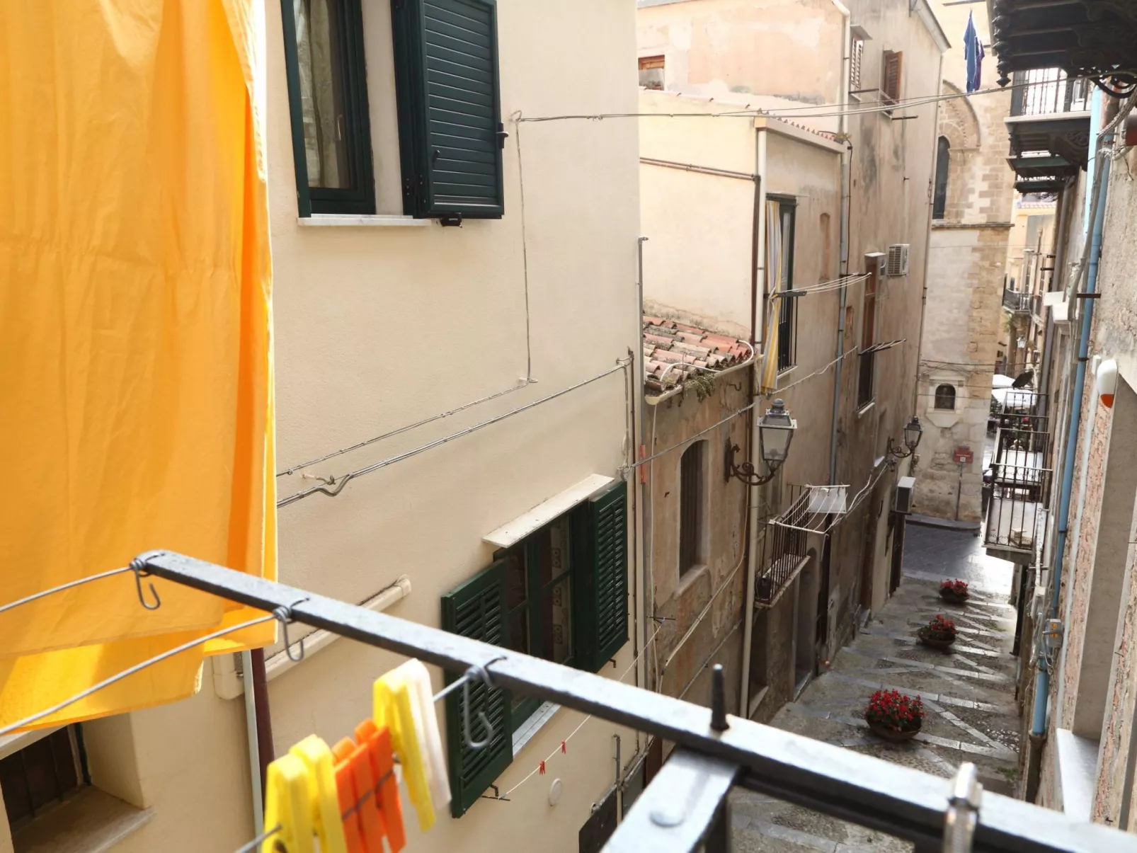 Wine House-Image-tags.info