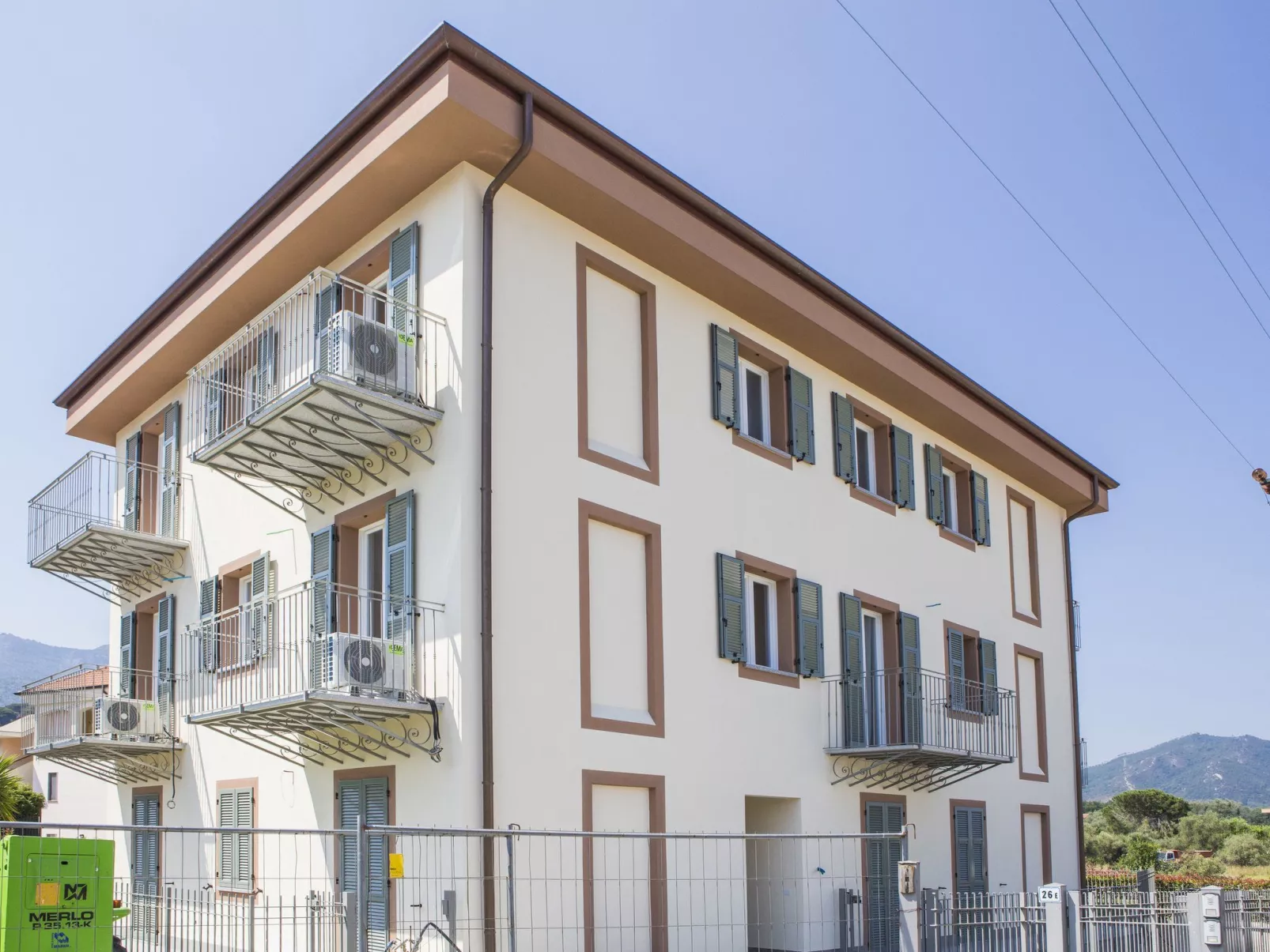 Wohnung mit Balkon-Outside