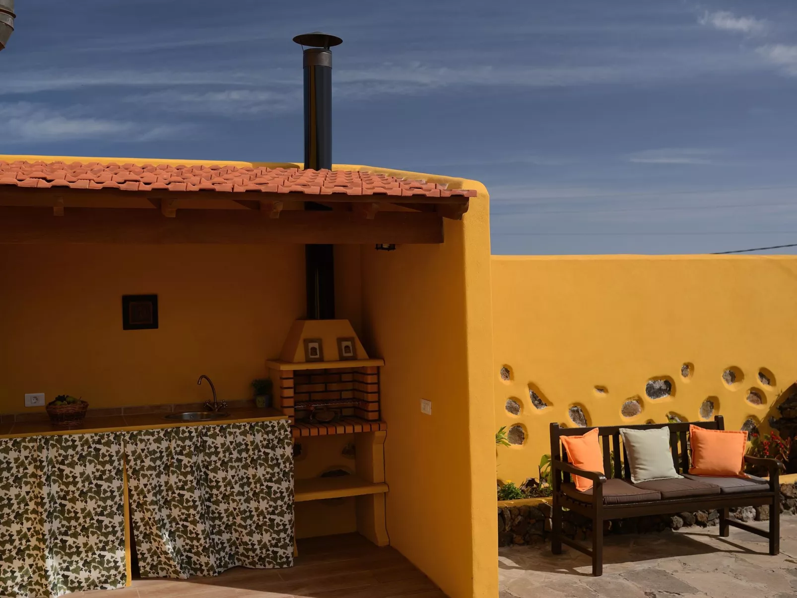 Mit Schwimmbad nur für Erwachsene-Draußen