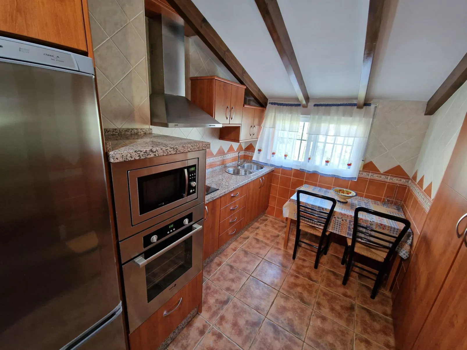 Charmantes Ferienhaus mit Grill und Schwimmingpool-Image-tags.info