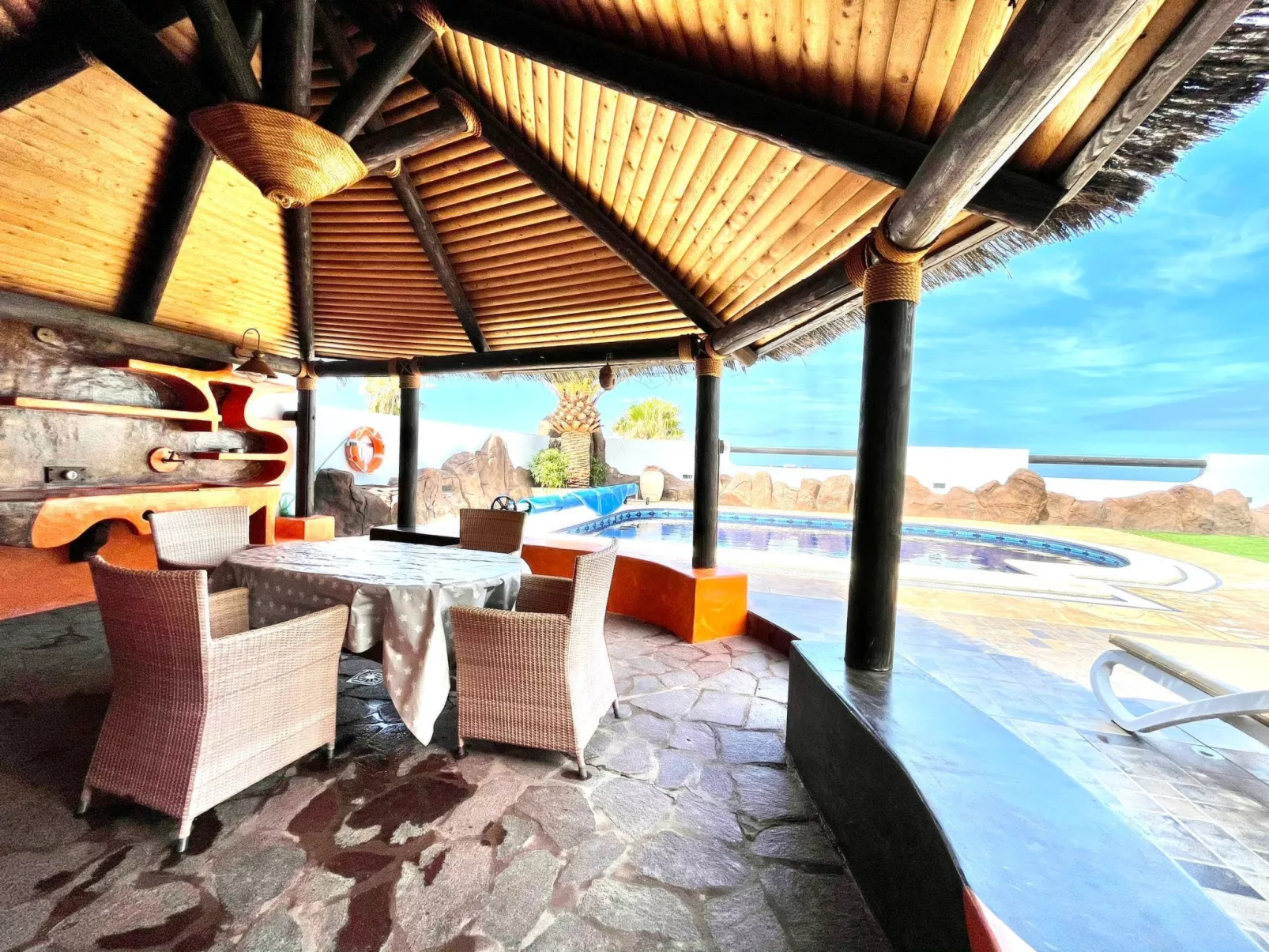 Chalet "Anais luxury villas"-Outside