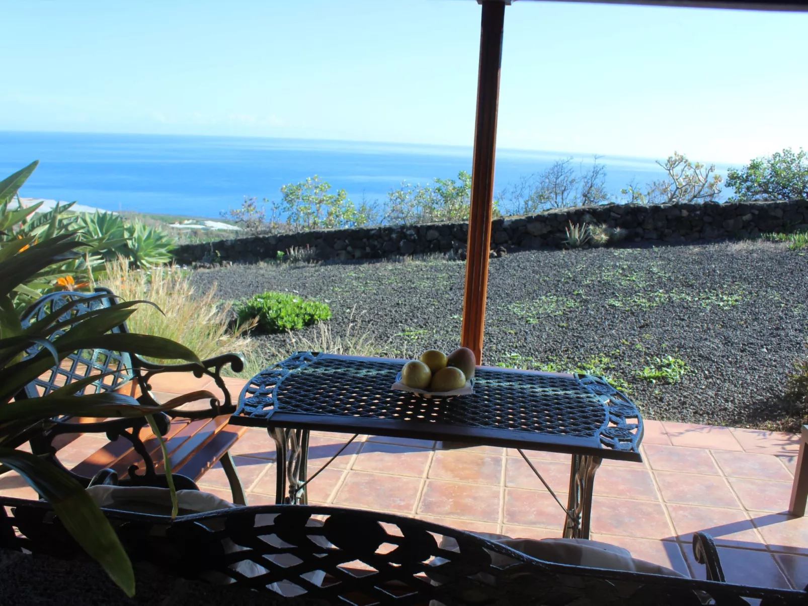 In Monte Breñas mit Grill, Terrasse und Garten-Outside