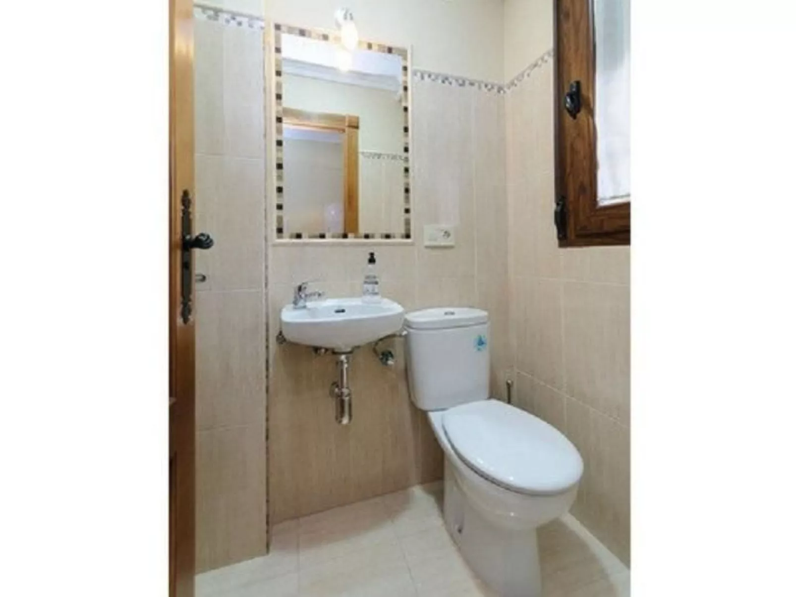 "Casa El Mirador".-Image-tags.info