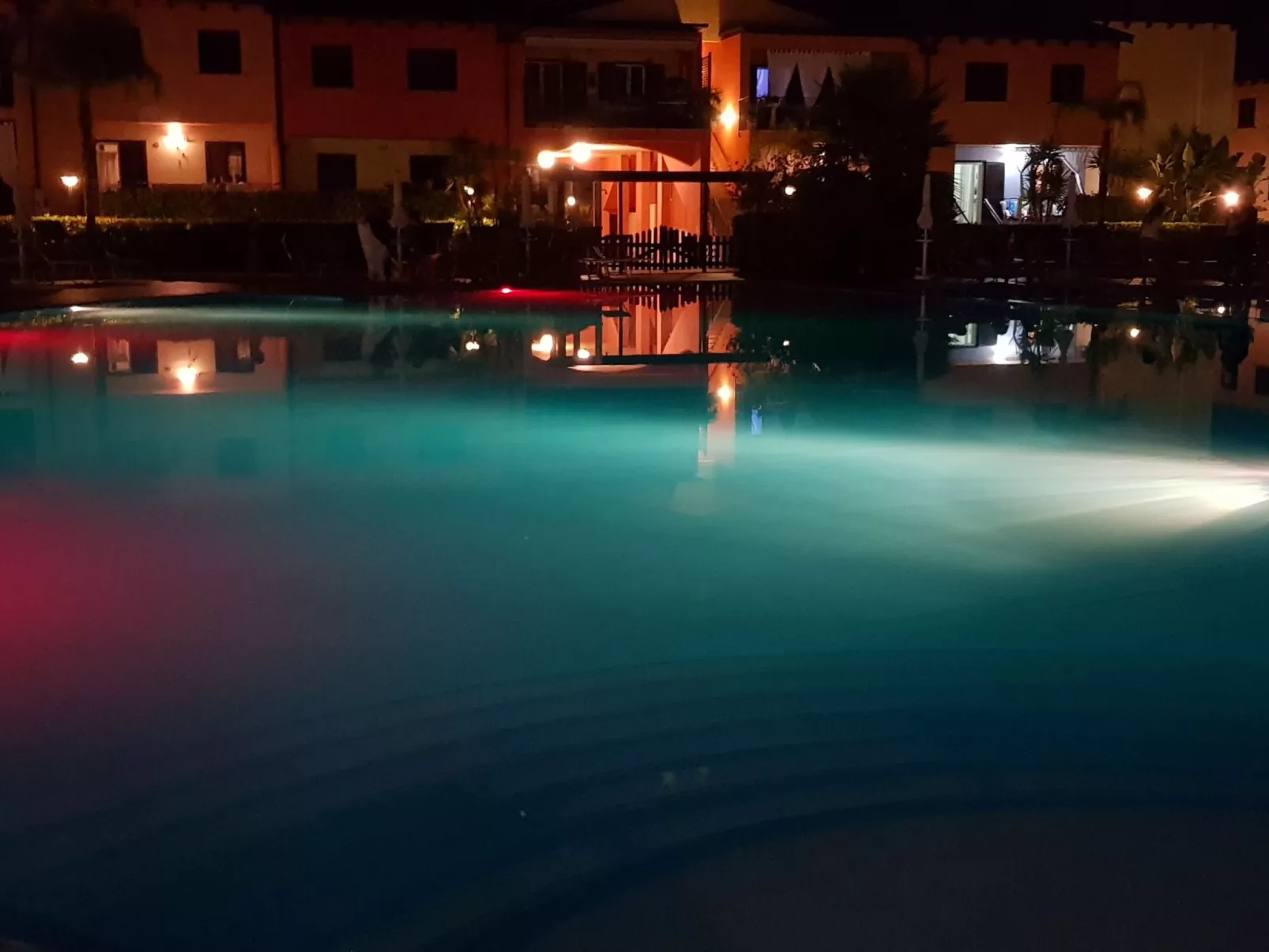 Wohnung 'Artemide' mit Infinity-Pool-Draußen