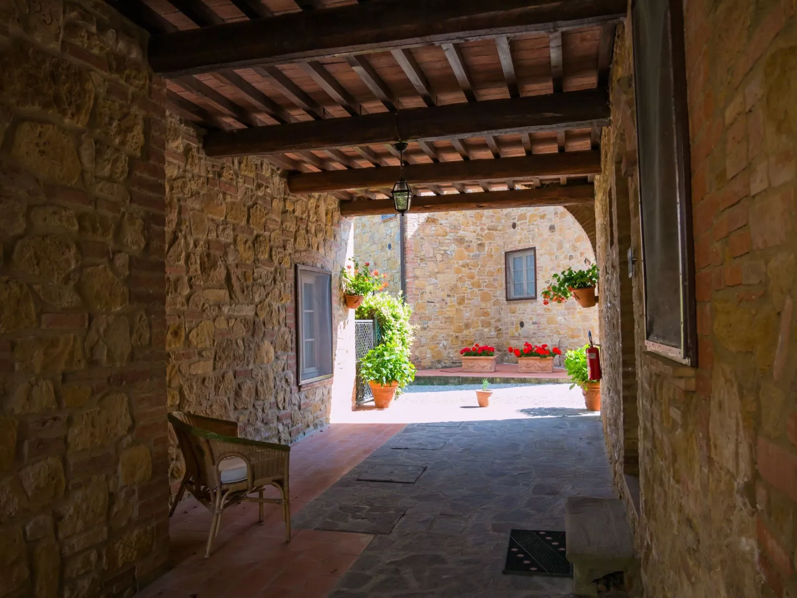 Vier-Zimmer-Wohnung Collelungo mit 1 Badezimmer-Outside