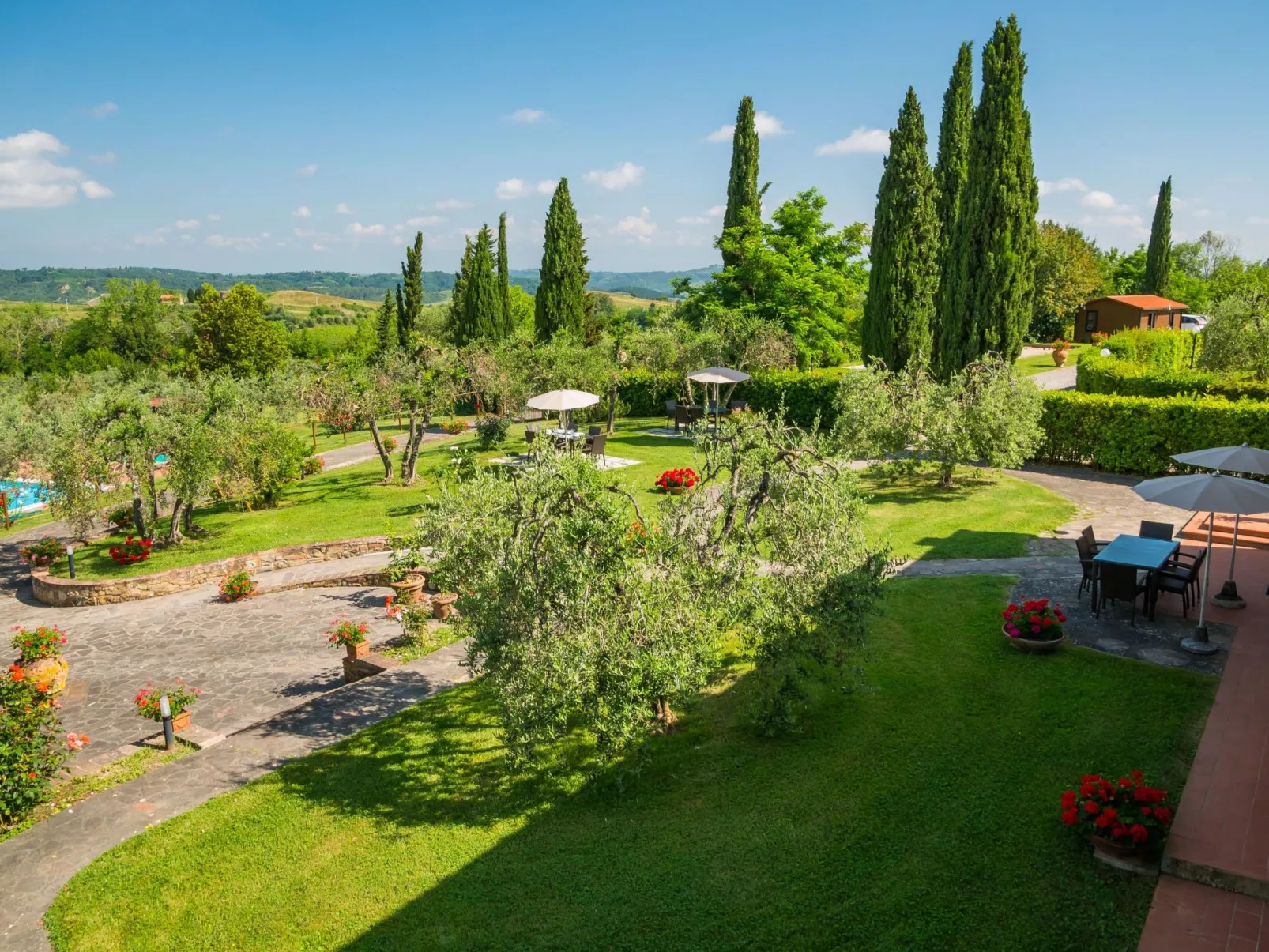 Drei-Zimmer-Wohnungen Borgo Collelungo, erster Stock-Outside