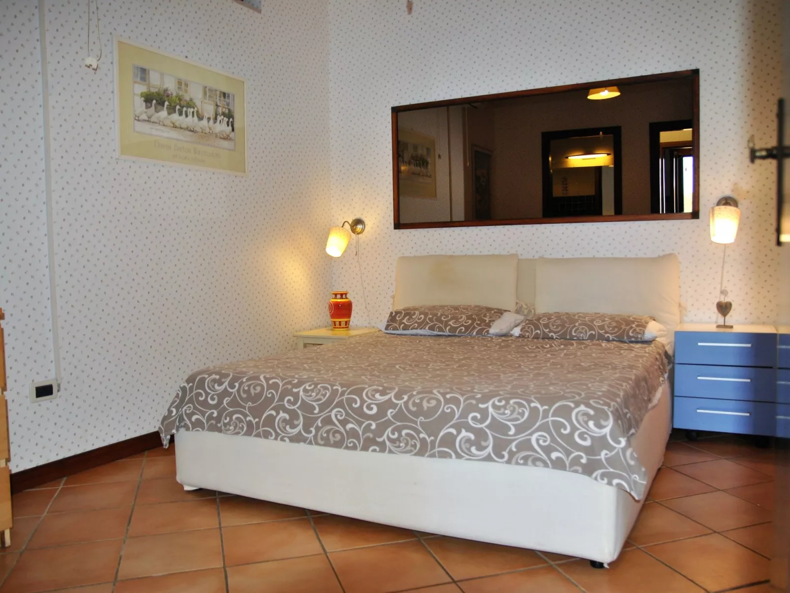 Angenehmes Haus in Itri mit überdachtem Innenhof-Drinnen