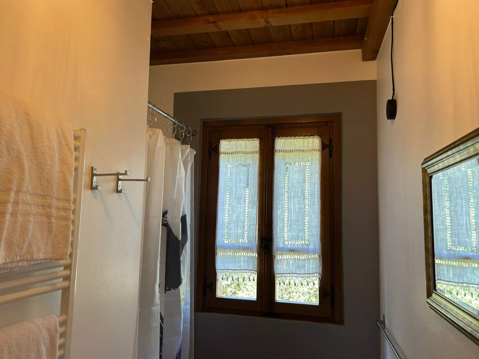 Wohnung mit Privatparkplatz-Dedans