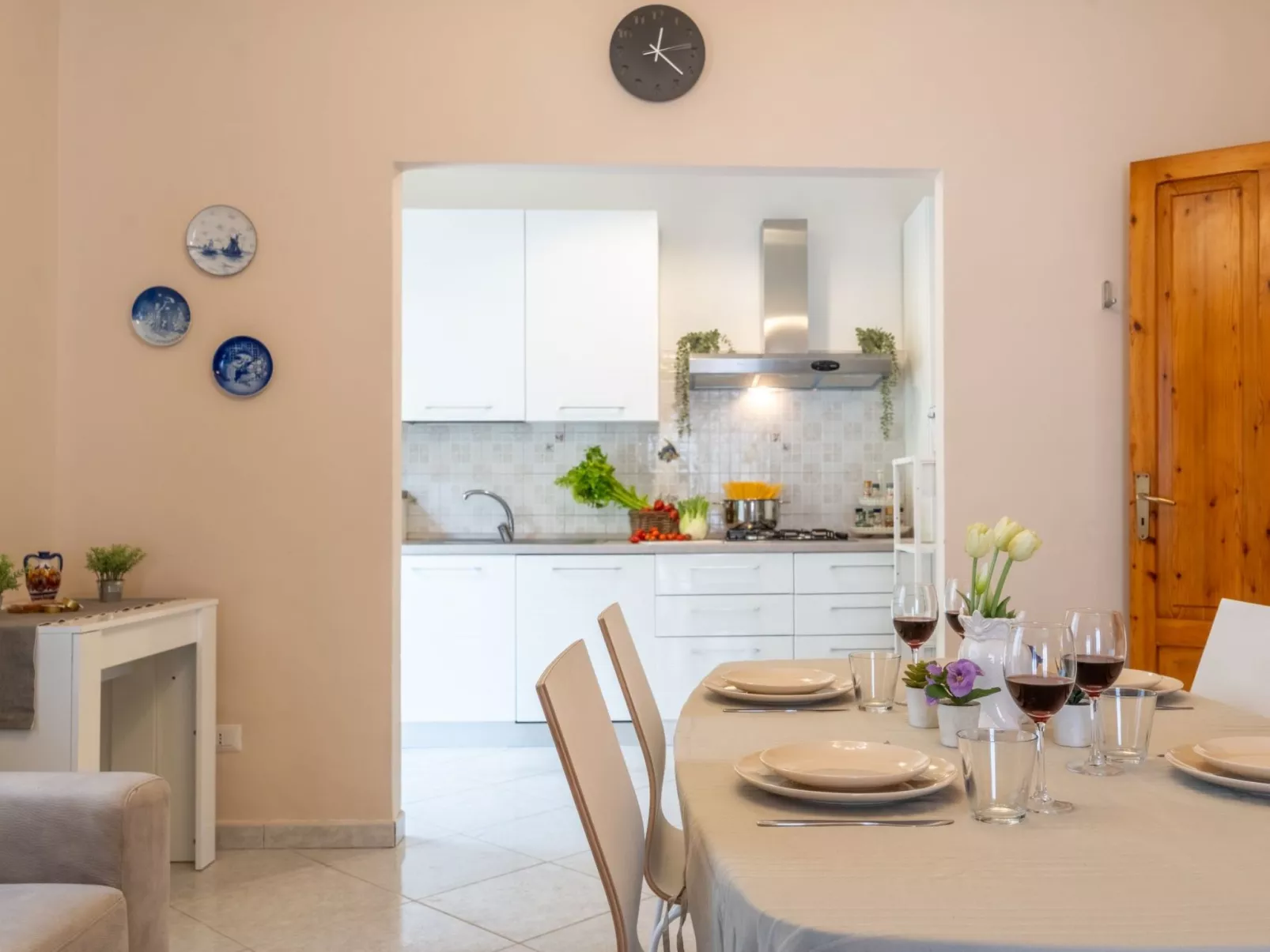 Zafferana's Pool Rückzugsort-Inside