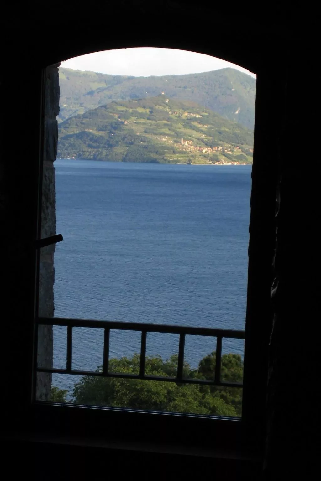 Dreistöckiges Apartment in einem historischen Gebäude-Outside