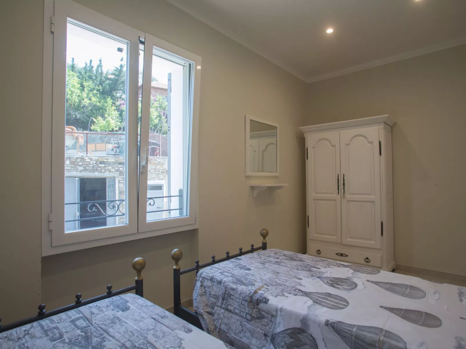 Wohnung mit schönem Blick auf den Golf von Dianese-Dedans