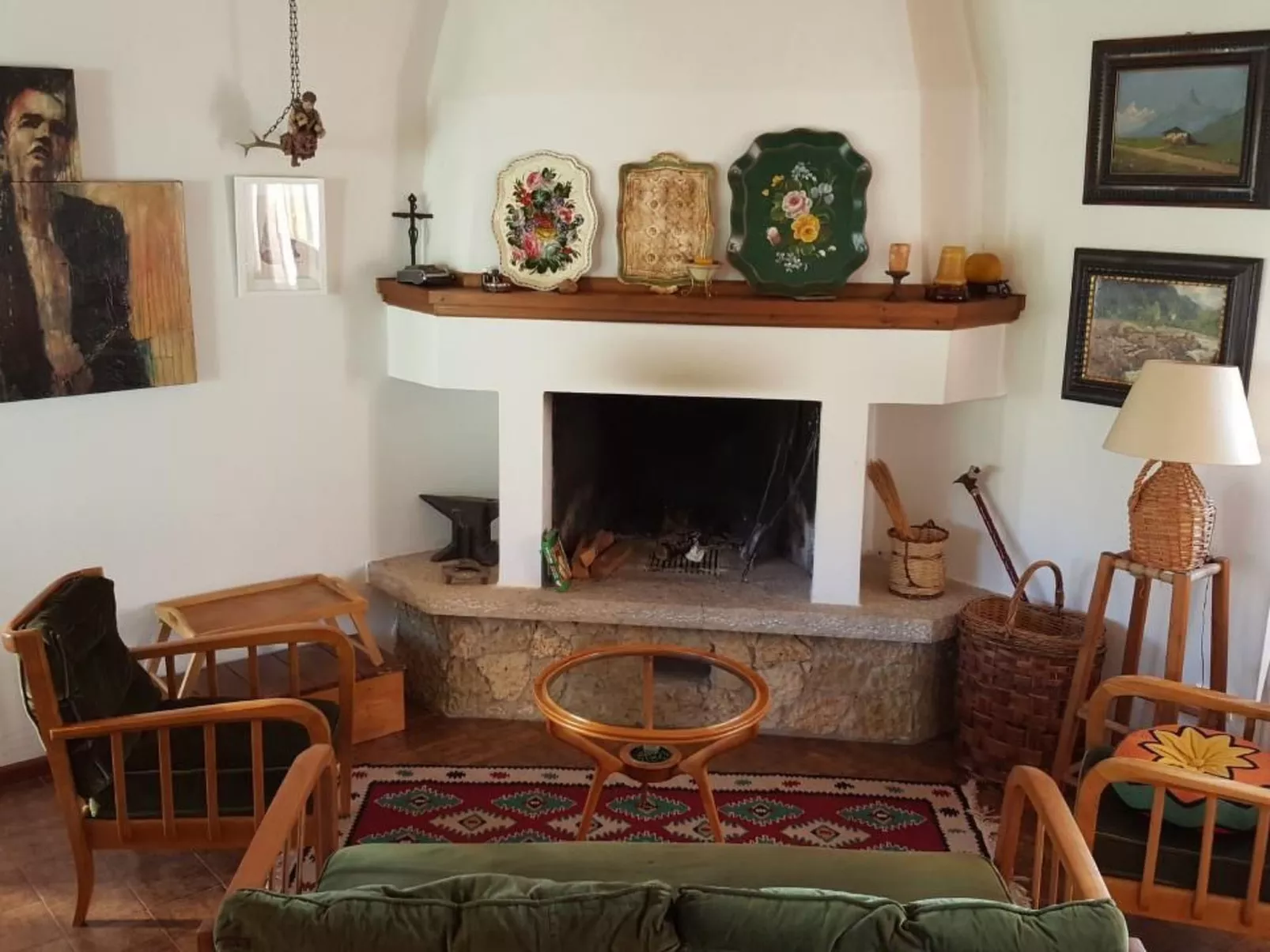 Dolomiten Weiße Rast-Drinnen