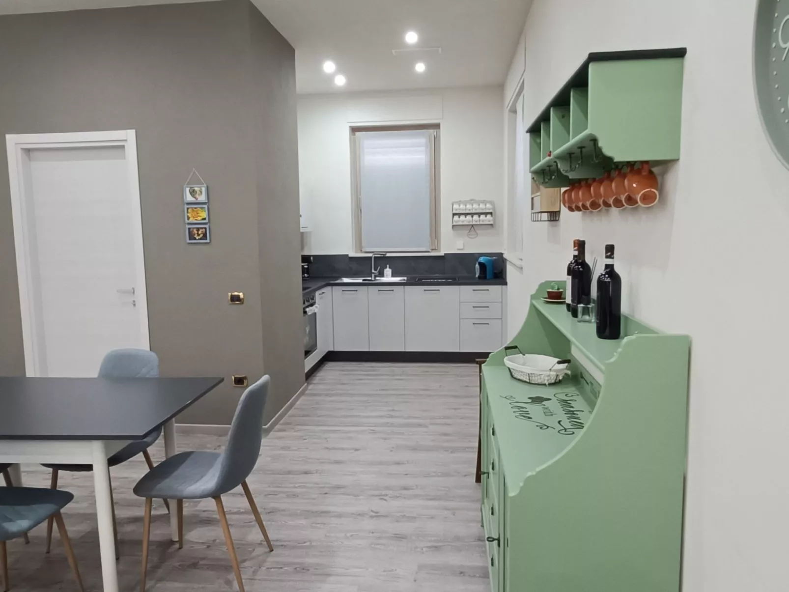 Flach 'Mary'-Drinnen