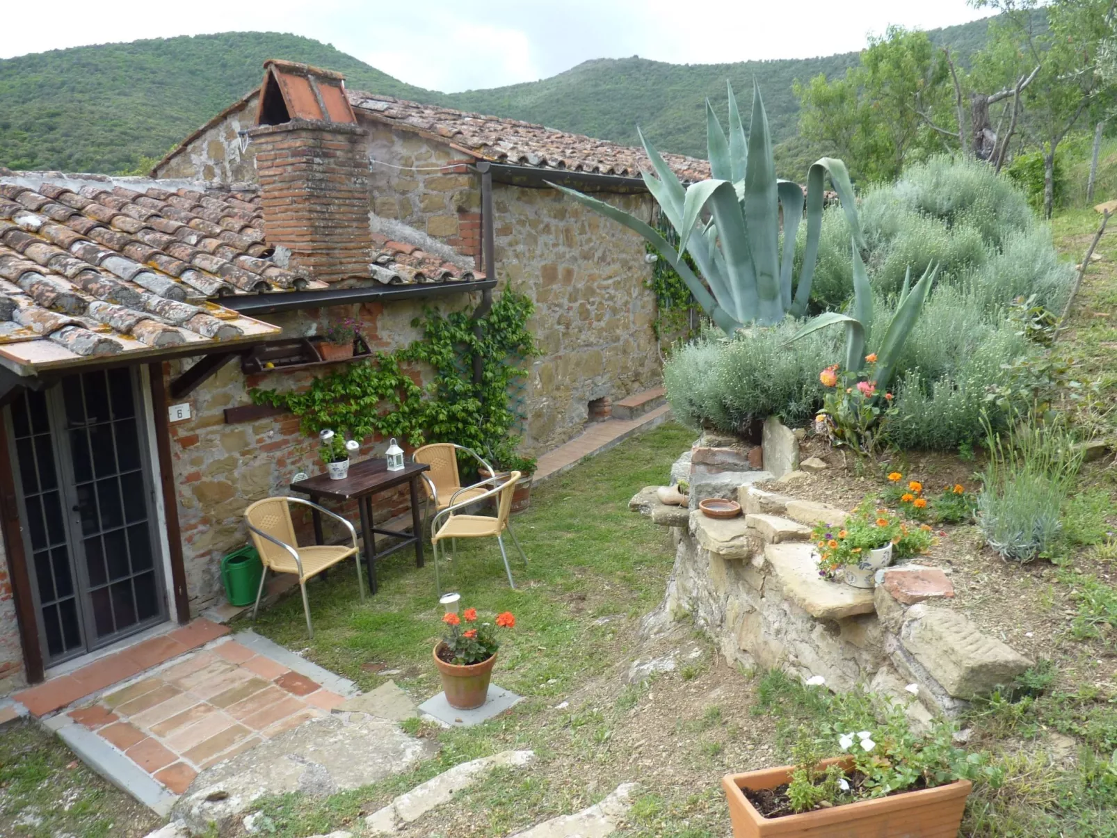 La Nuvola-Image-tags.info