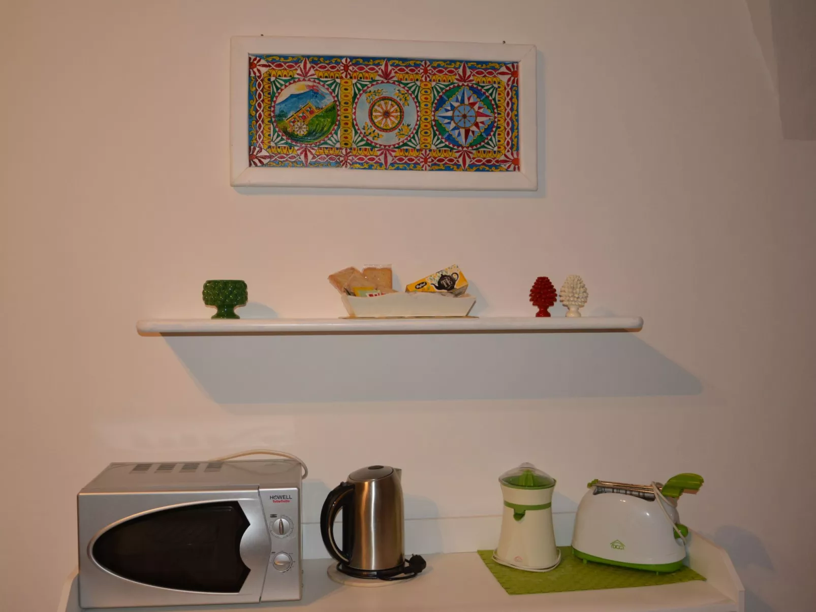 Mit Privatparkplatz-Drinnen