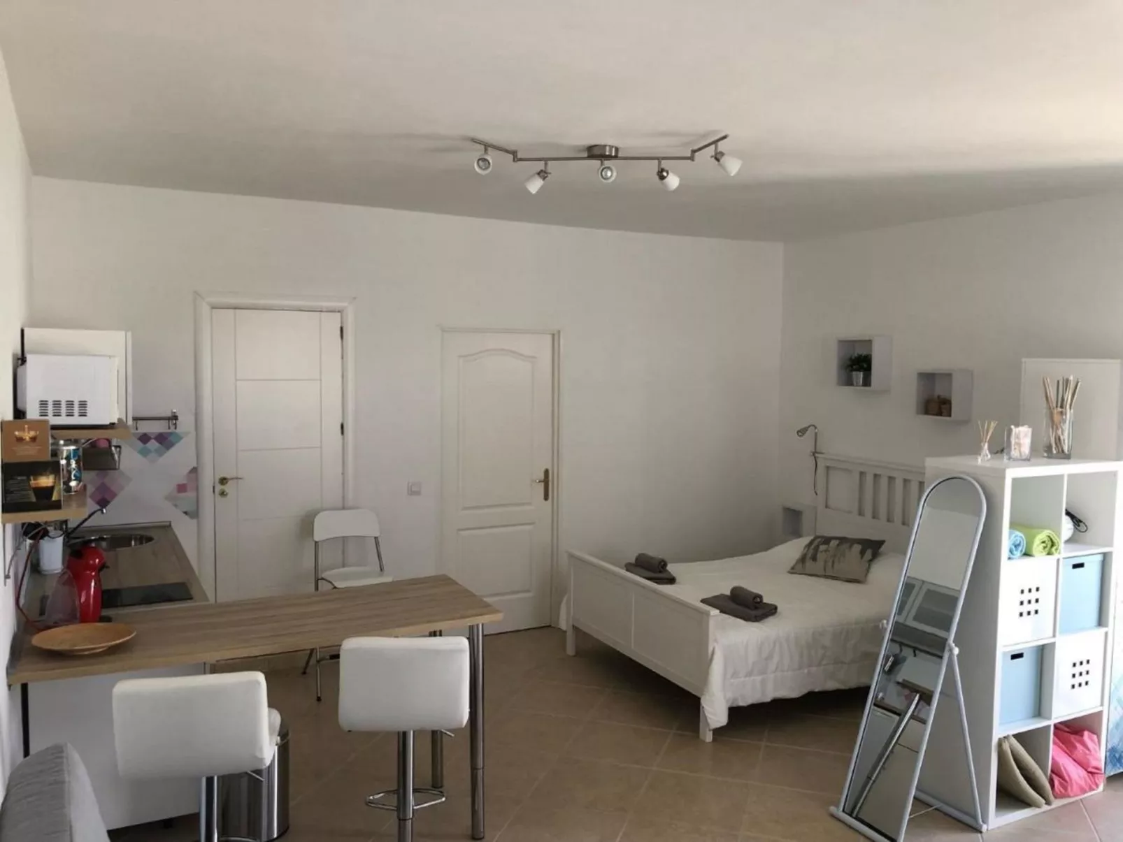 Wohnung mit Schwimmbad-Inside