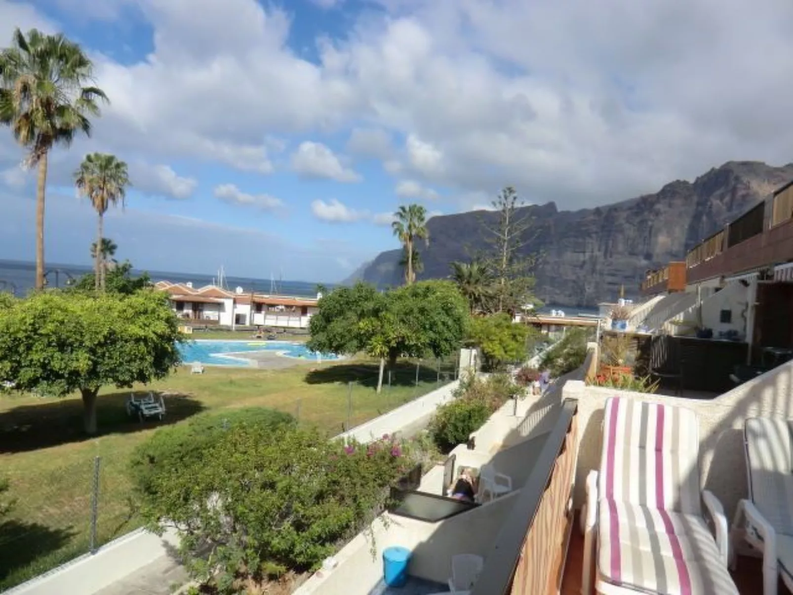 Los Gigantes-Image-tags.info