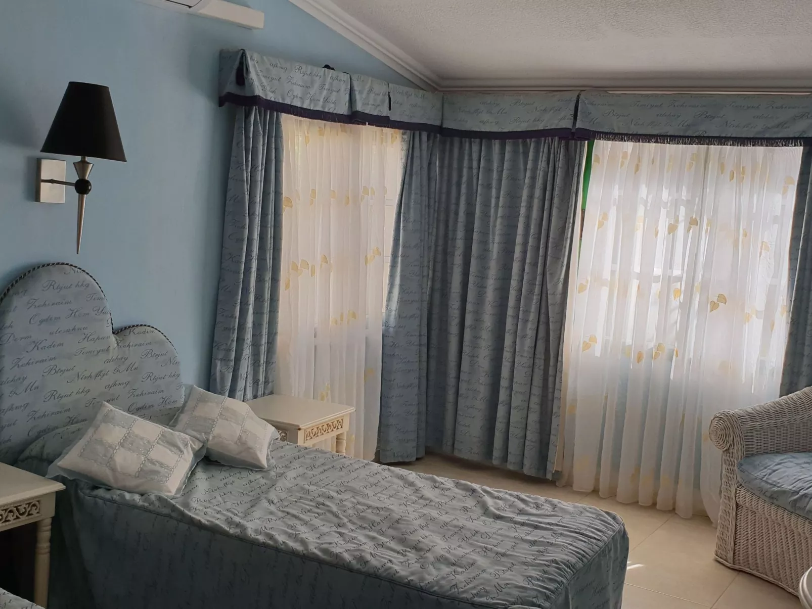 Bungalow direkt am Meer-Inside