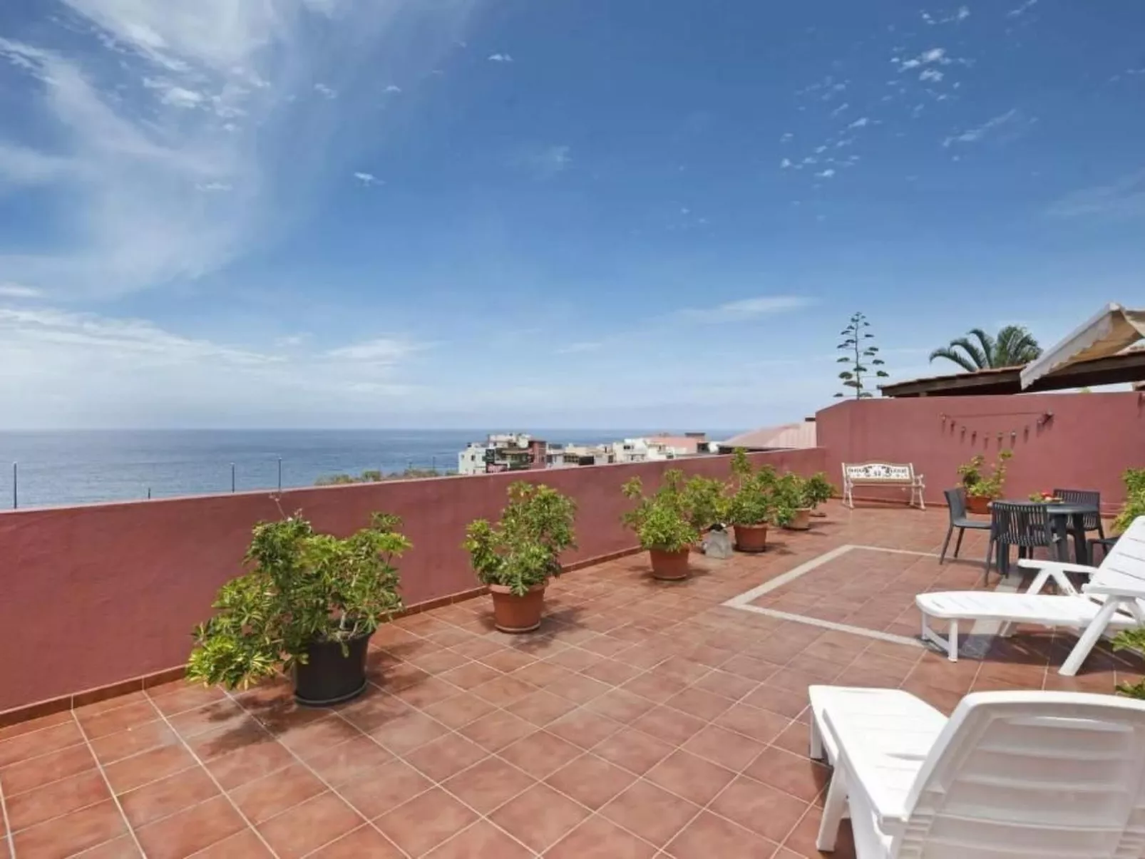 Beatifull apto Meerblick Playa Jardin wiffi-Outside