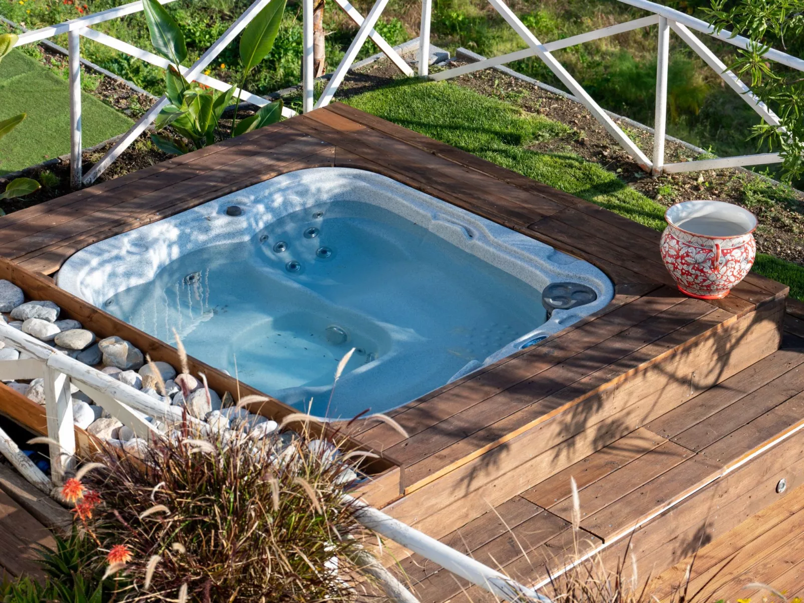 Wohnung mit Meerblick, Balkon und Pool-Outside