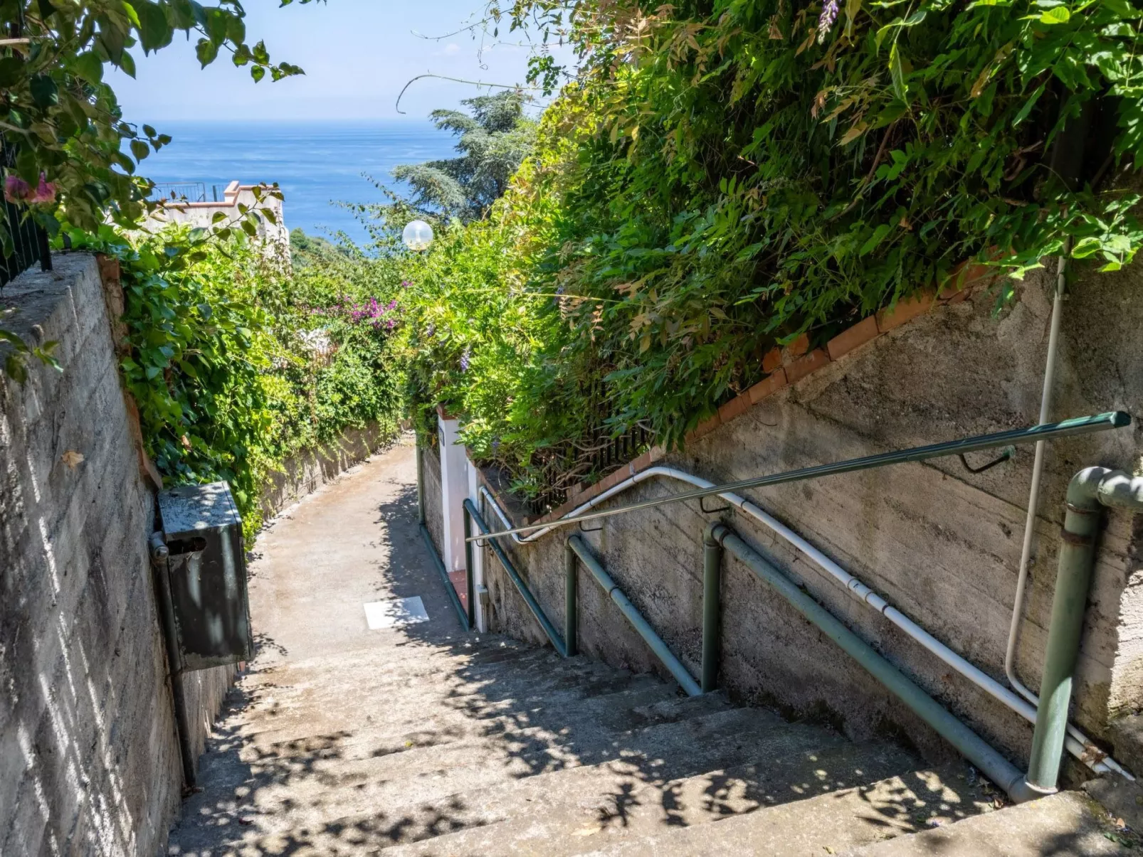 Villa Valencia-Draußen