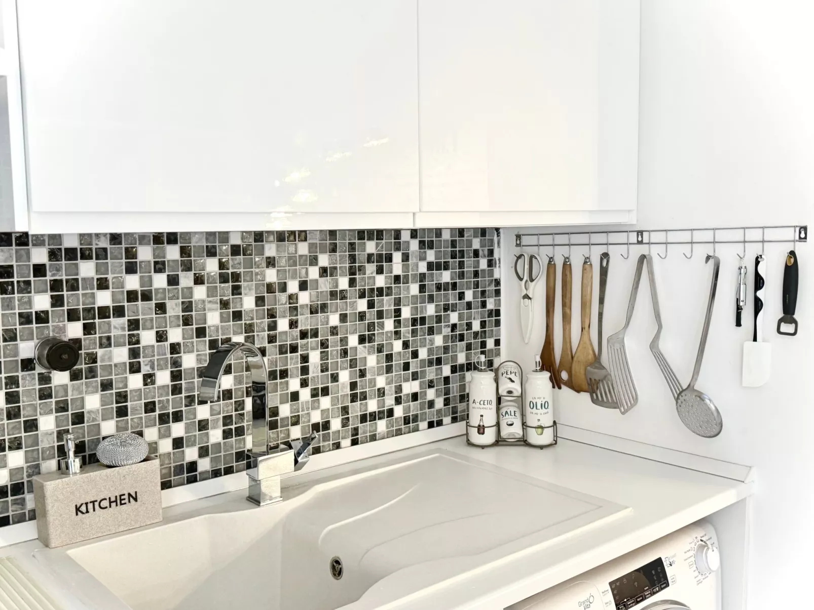 Roman Haven - Inside