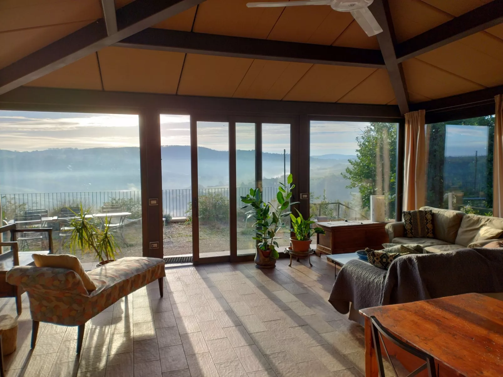 Il Mandorlo für 8 Personen-Image-tags.info