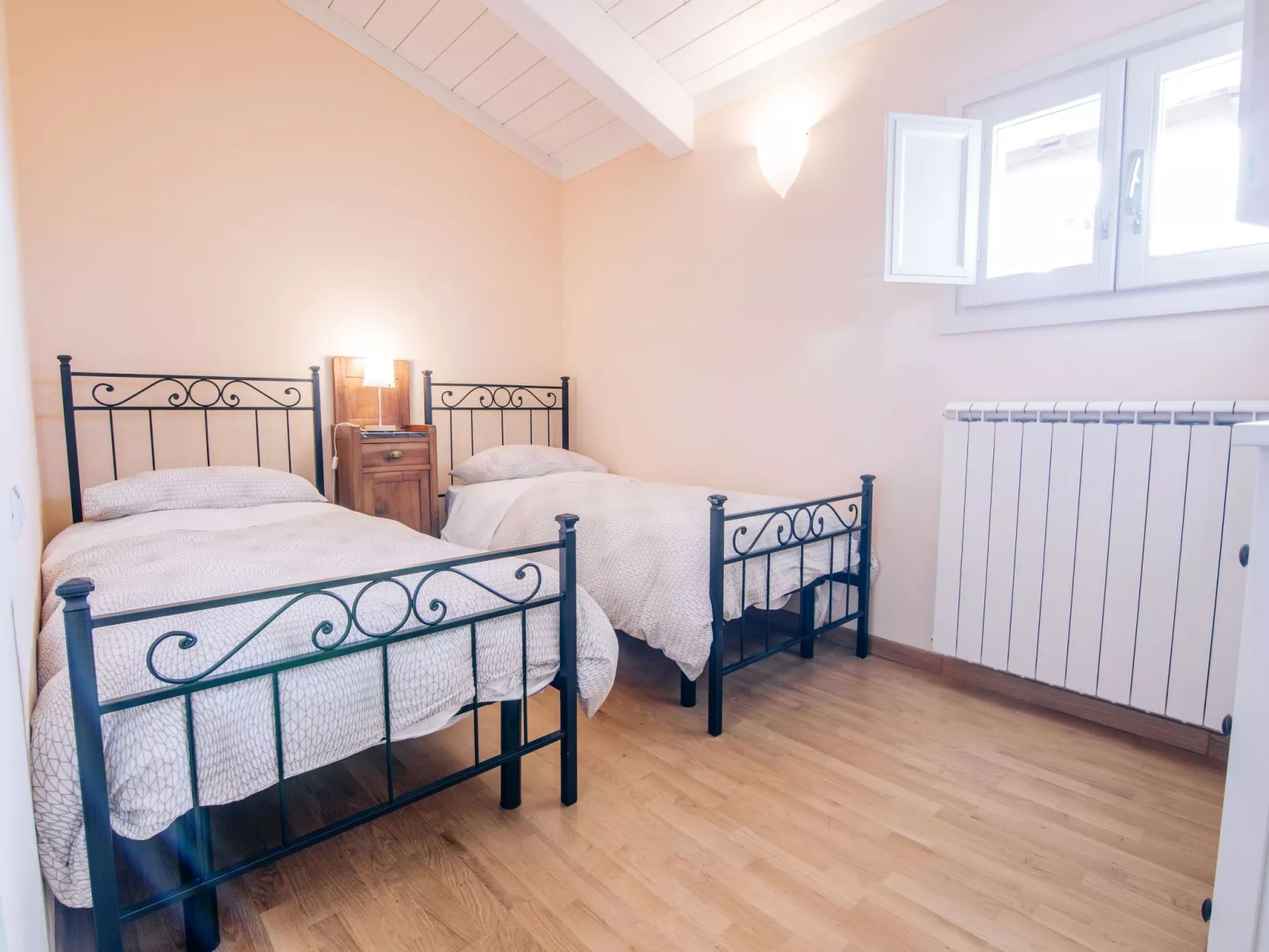 Wohnung "Il Cedro" Penthouse mit Aussicht-Drinnen