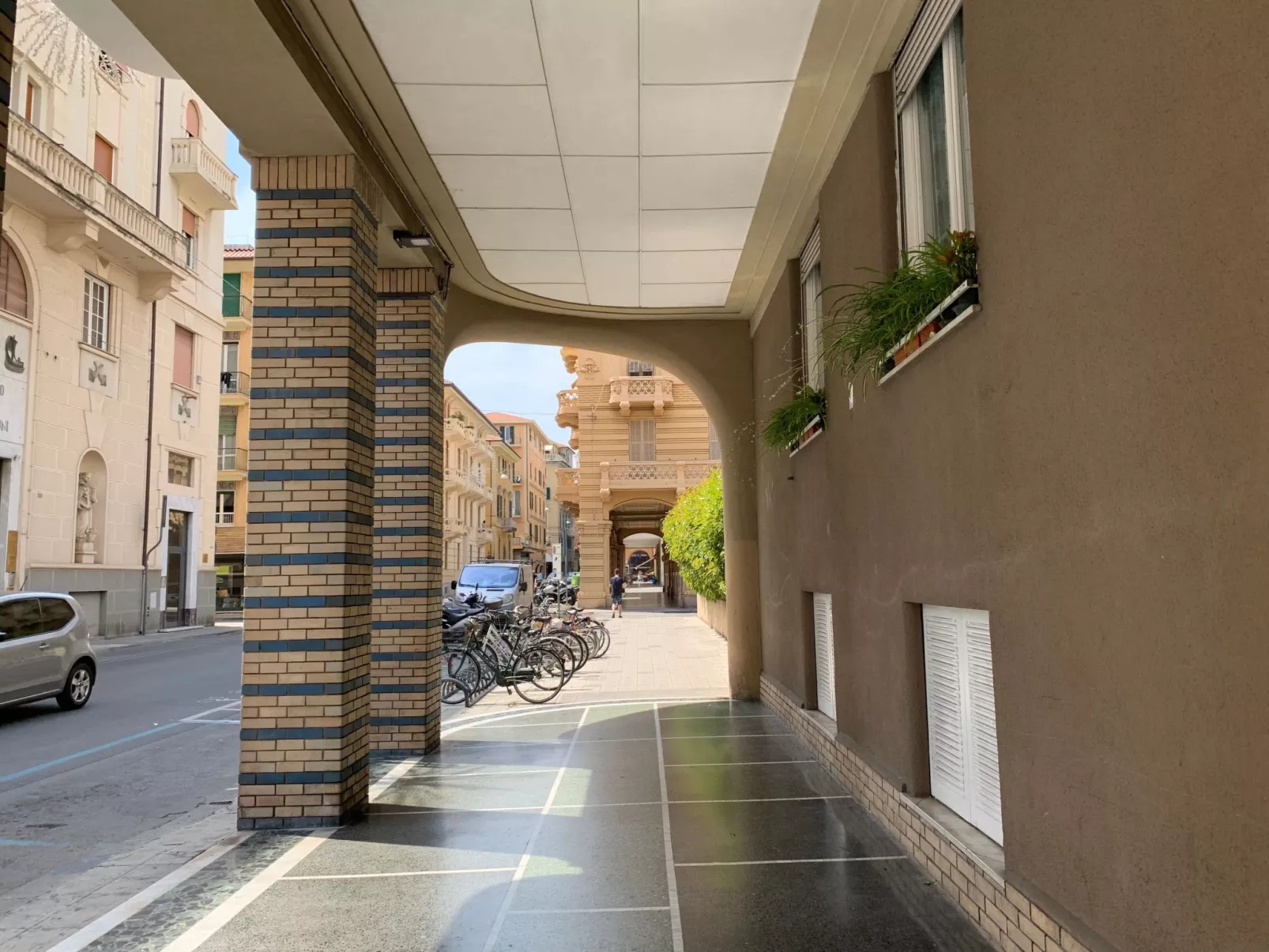 Für 6 Personen ca. 80 m&sup2; in Chiàvari, Norditalien (Ligurien)-Outside