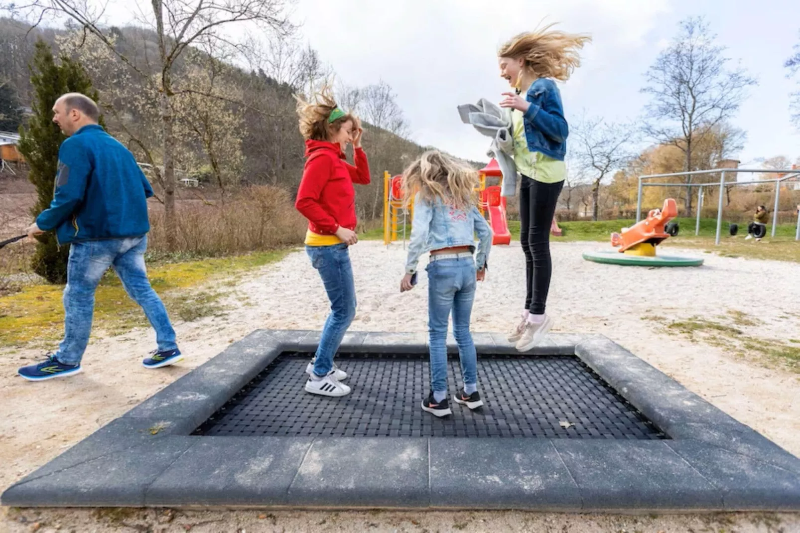 Bungalow Luxus Typ B Campingpark Eifel-Gärten Sommer