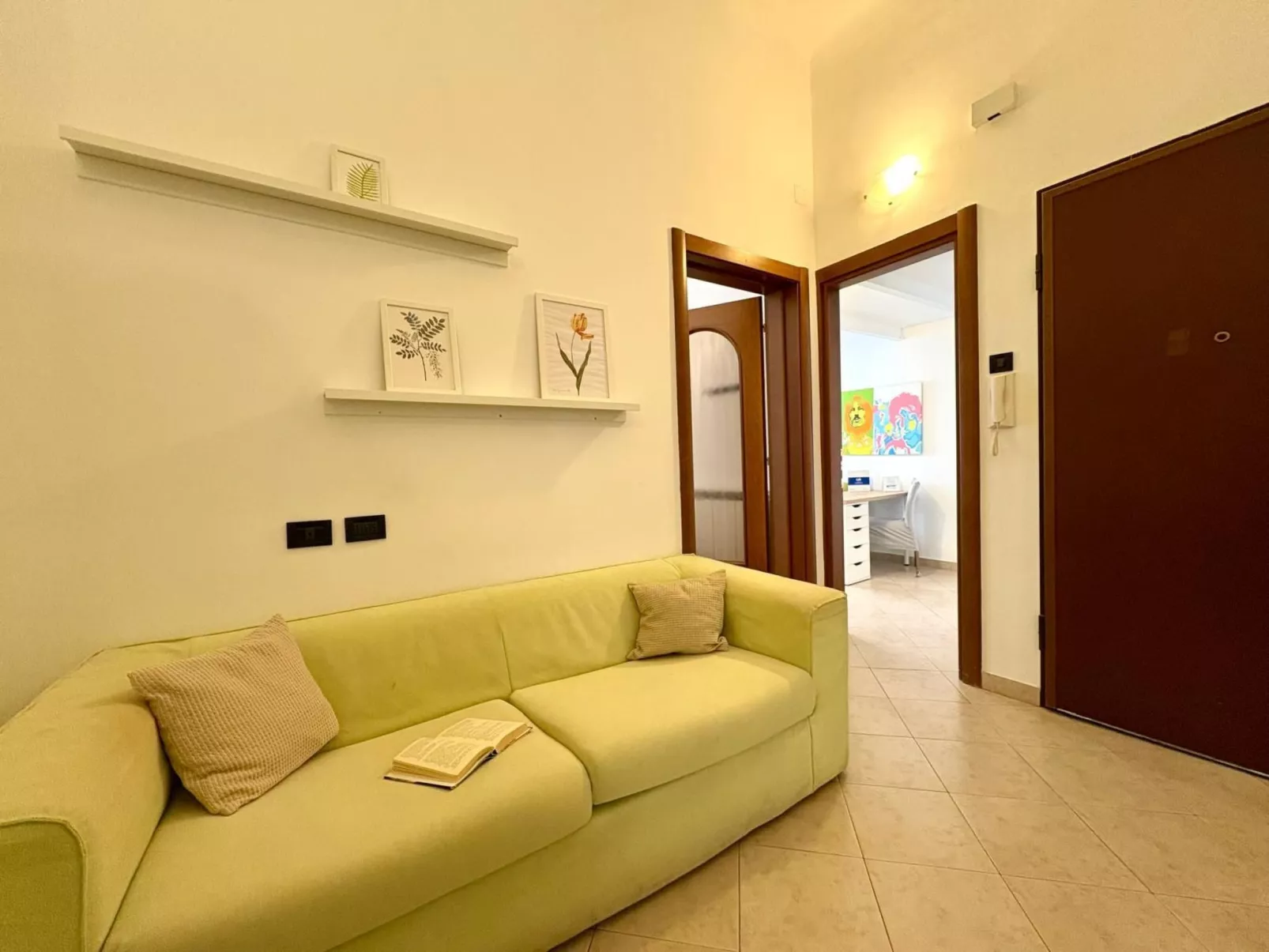 Lichter am Meer bei Holiday World-Drinnen