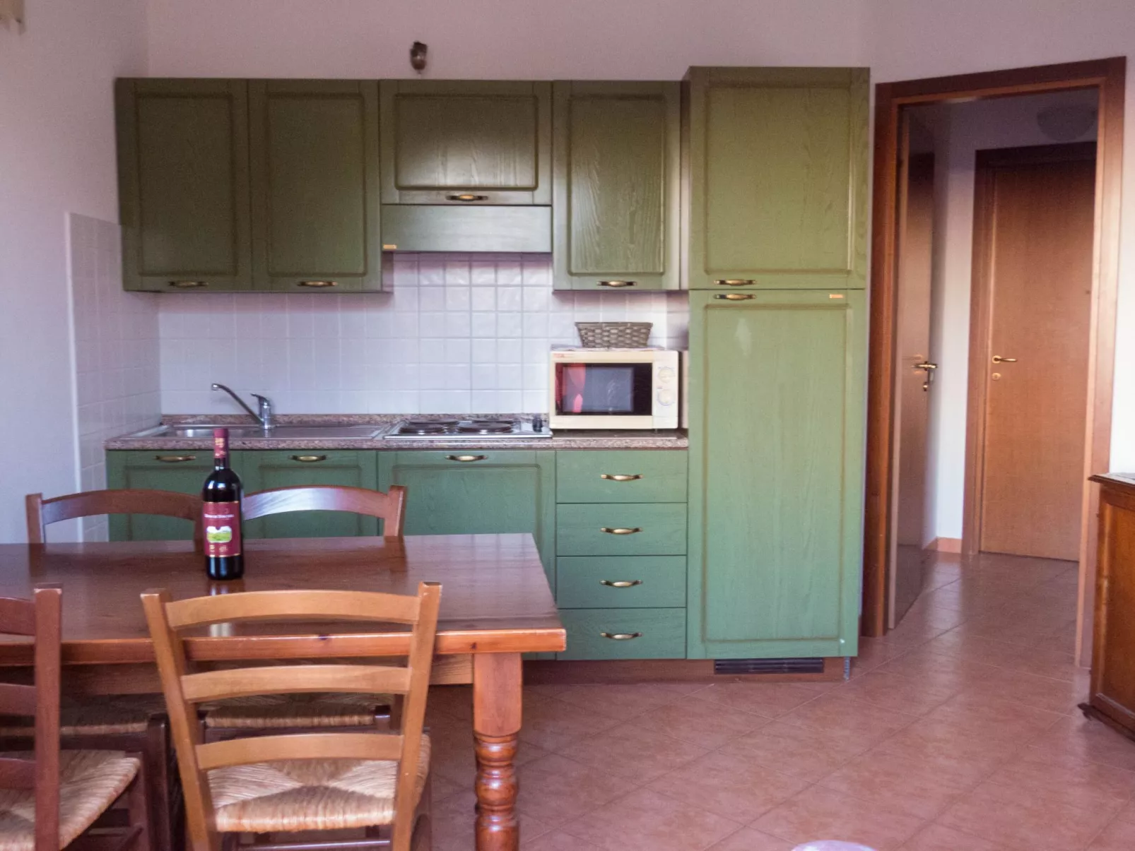 'Pieve pomaia Trilo'-Inside