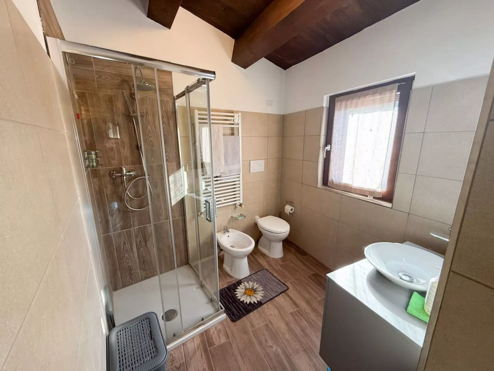 Ferienvilla mit privatem Pool und Whirlpool-Inside