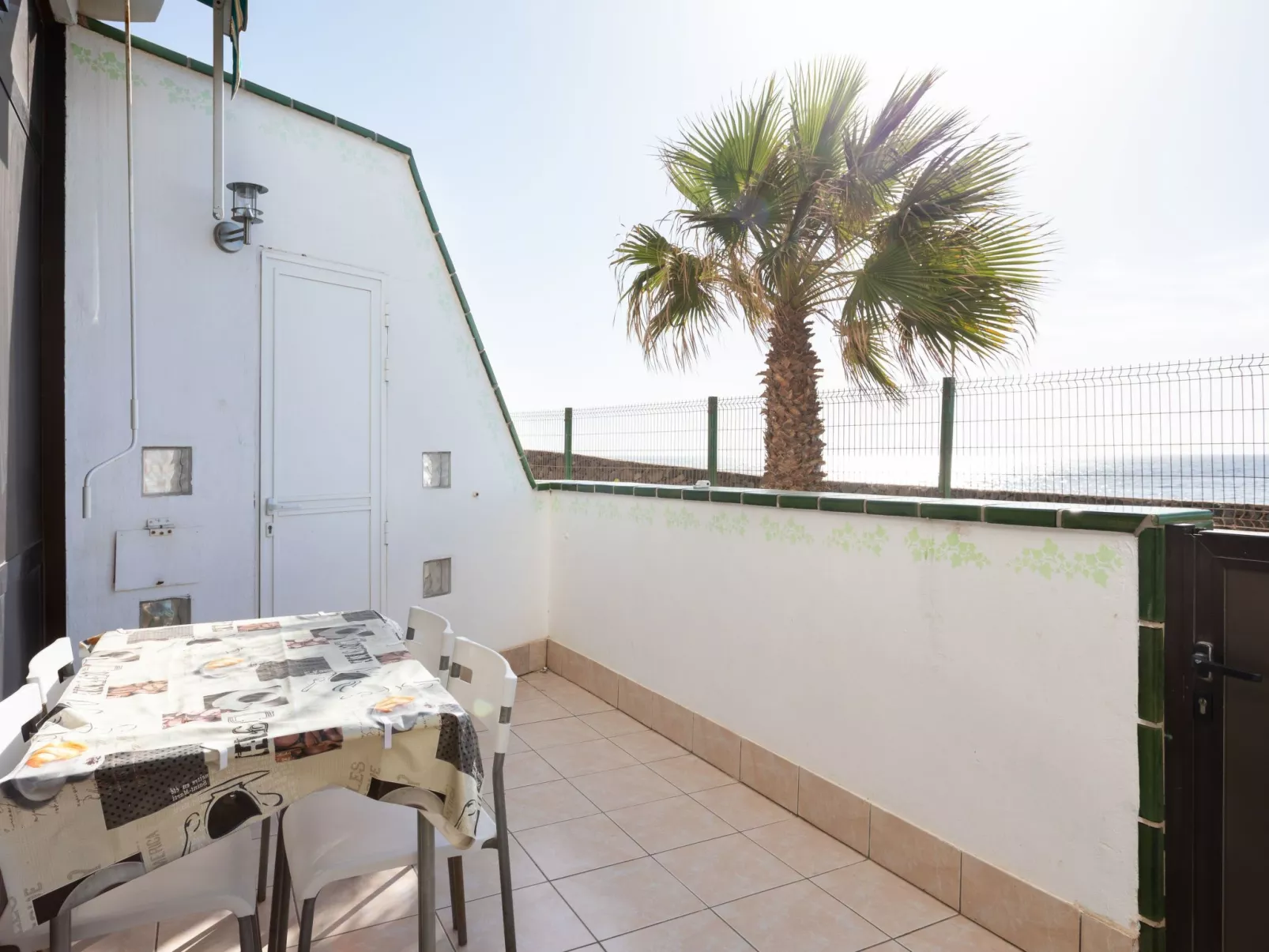 Apartment direkt am Meer-Draußen