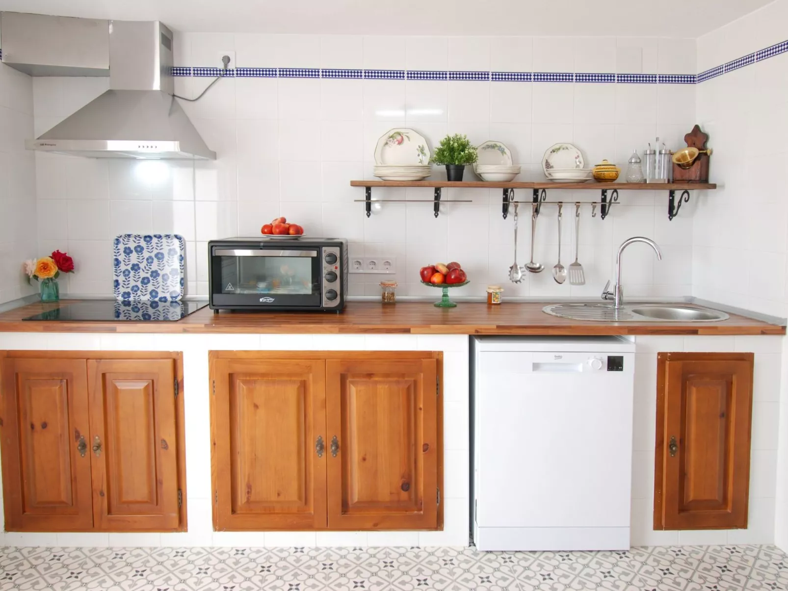 In Comares mit Offenem Kamin-Inside