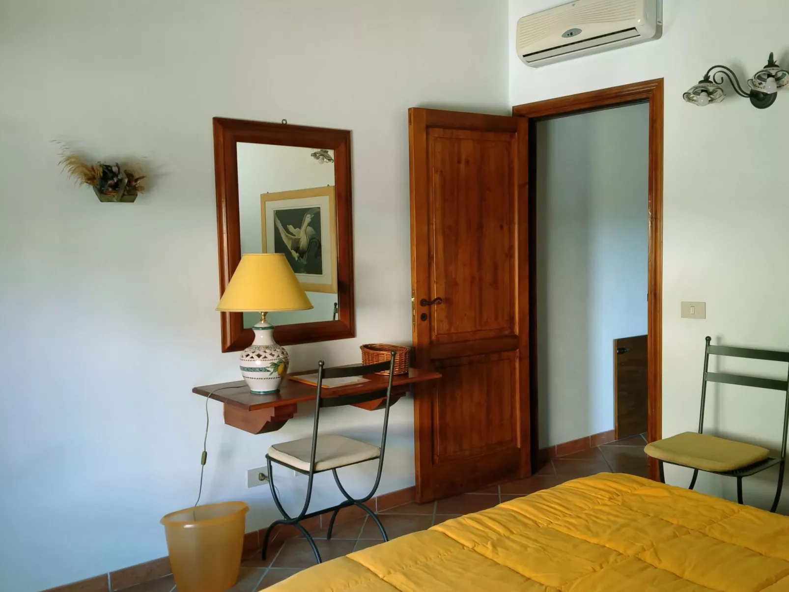 'Suite Fico Nero-Drinnen